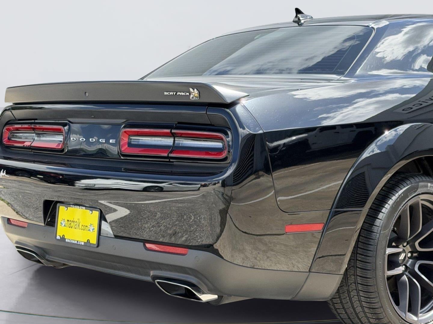 2022 Dodge Challenger R/T Scat Pack Widebody