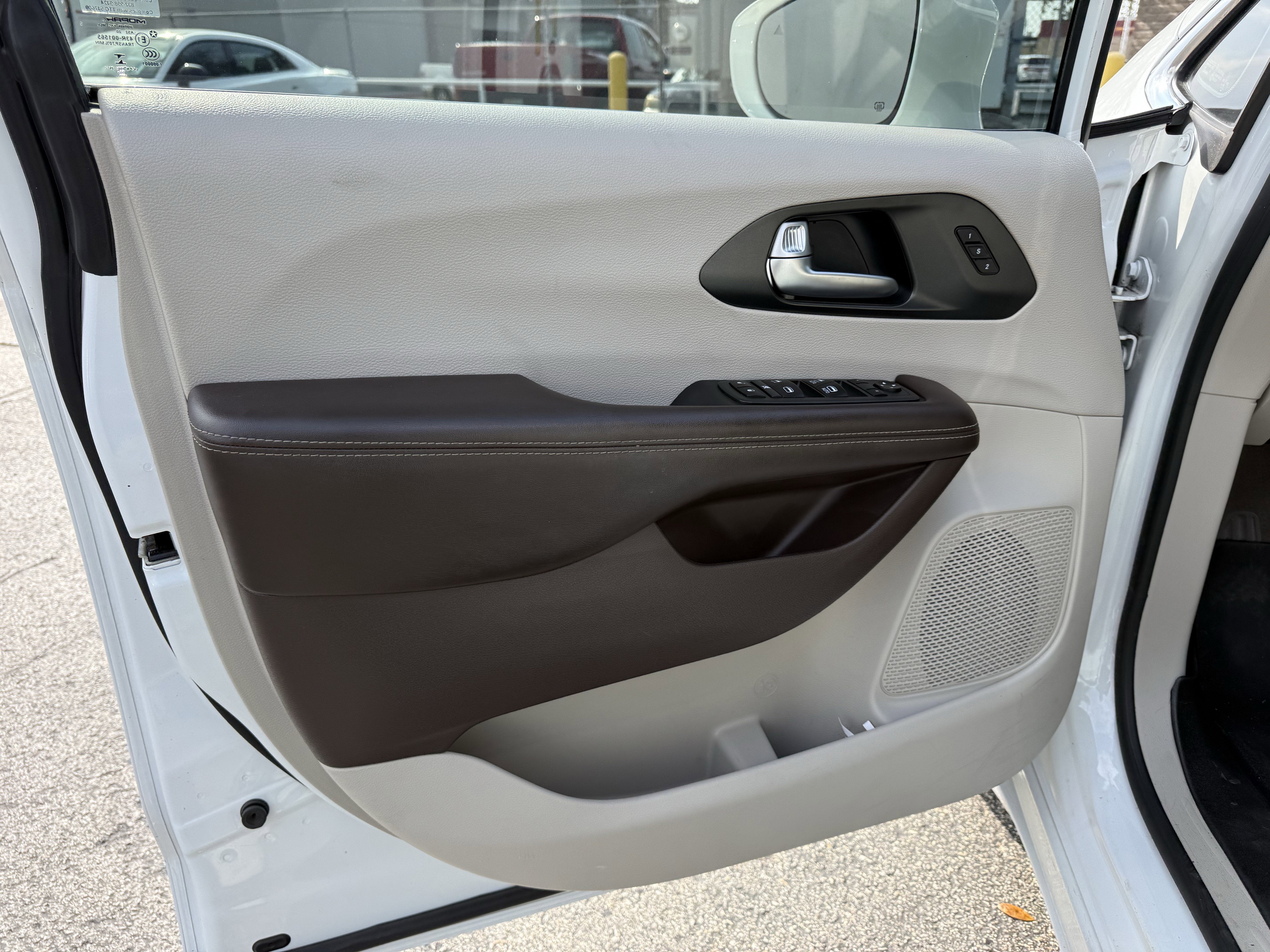 2021 Chrysler Pacifica Touring L