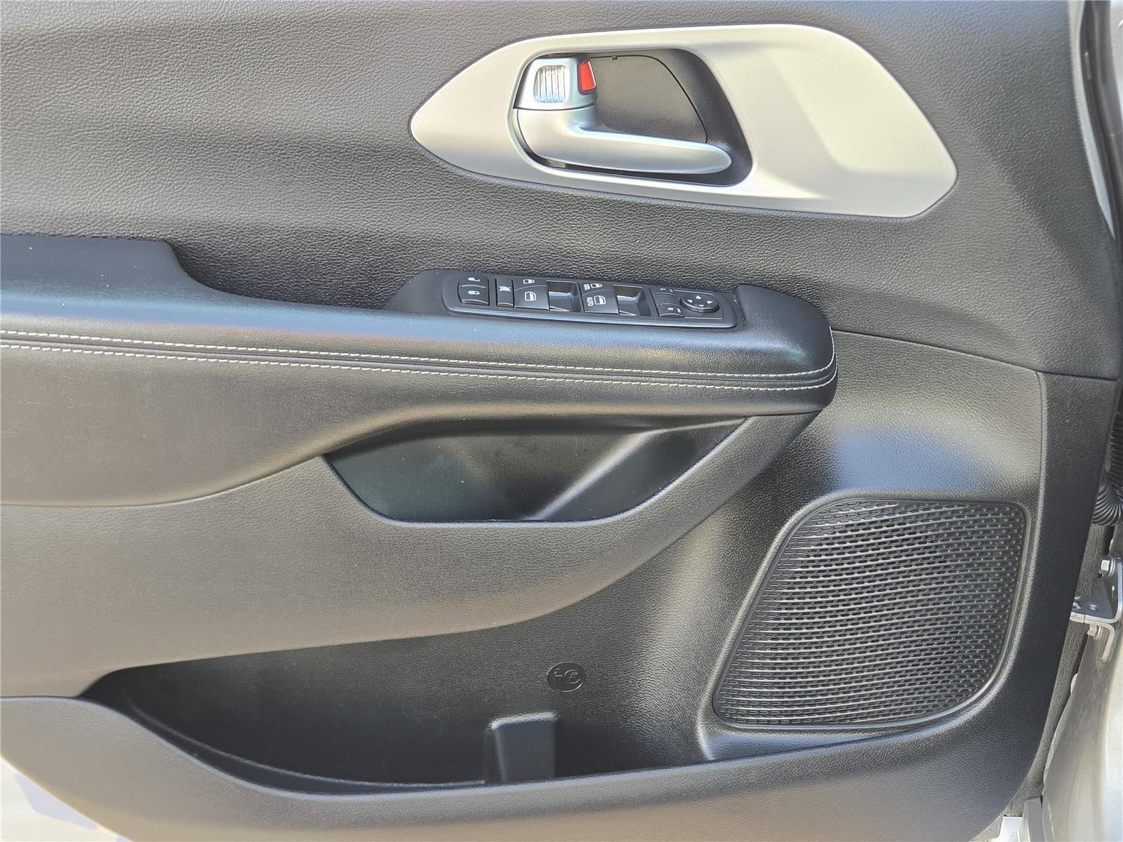 2019 Chrysler Pacifica Touring Plus