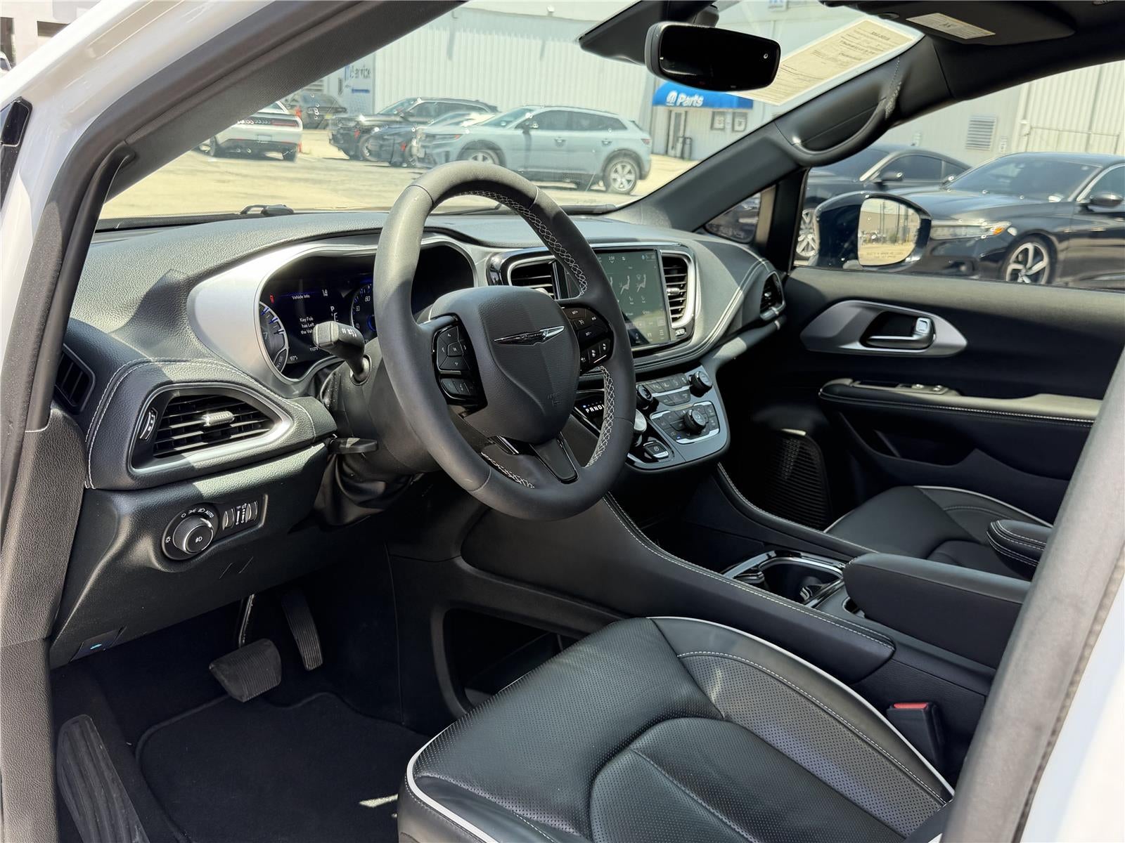 2025 Chrysler Pacifica Limited