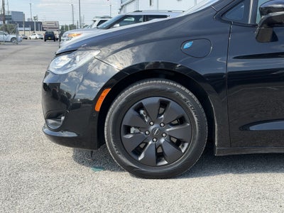 2020 Chrysler Pacifica Hybrid Limited