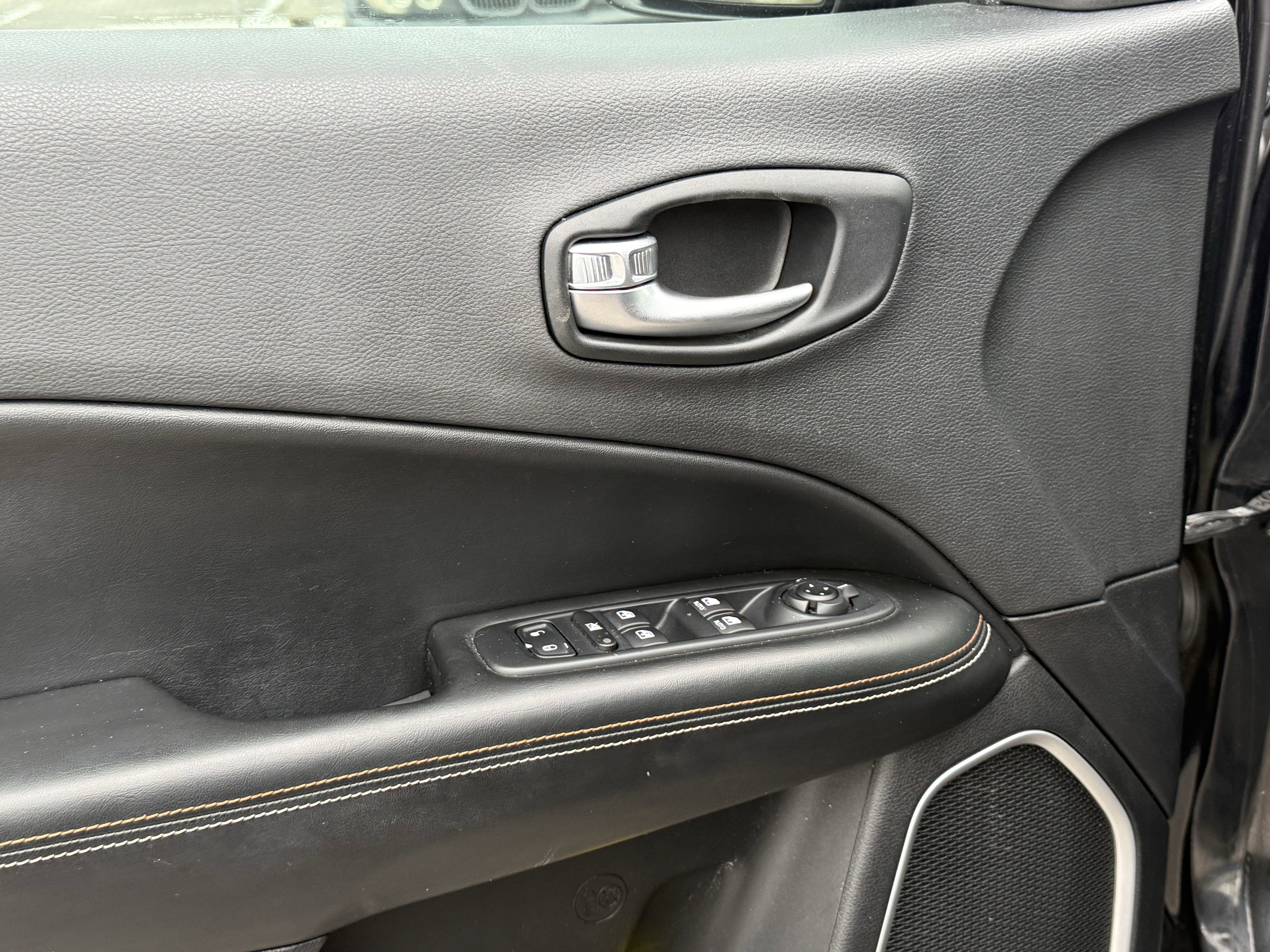 2018 Jeep Compass Latitude FWD