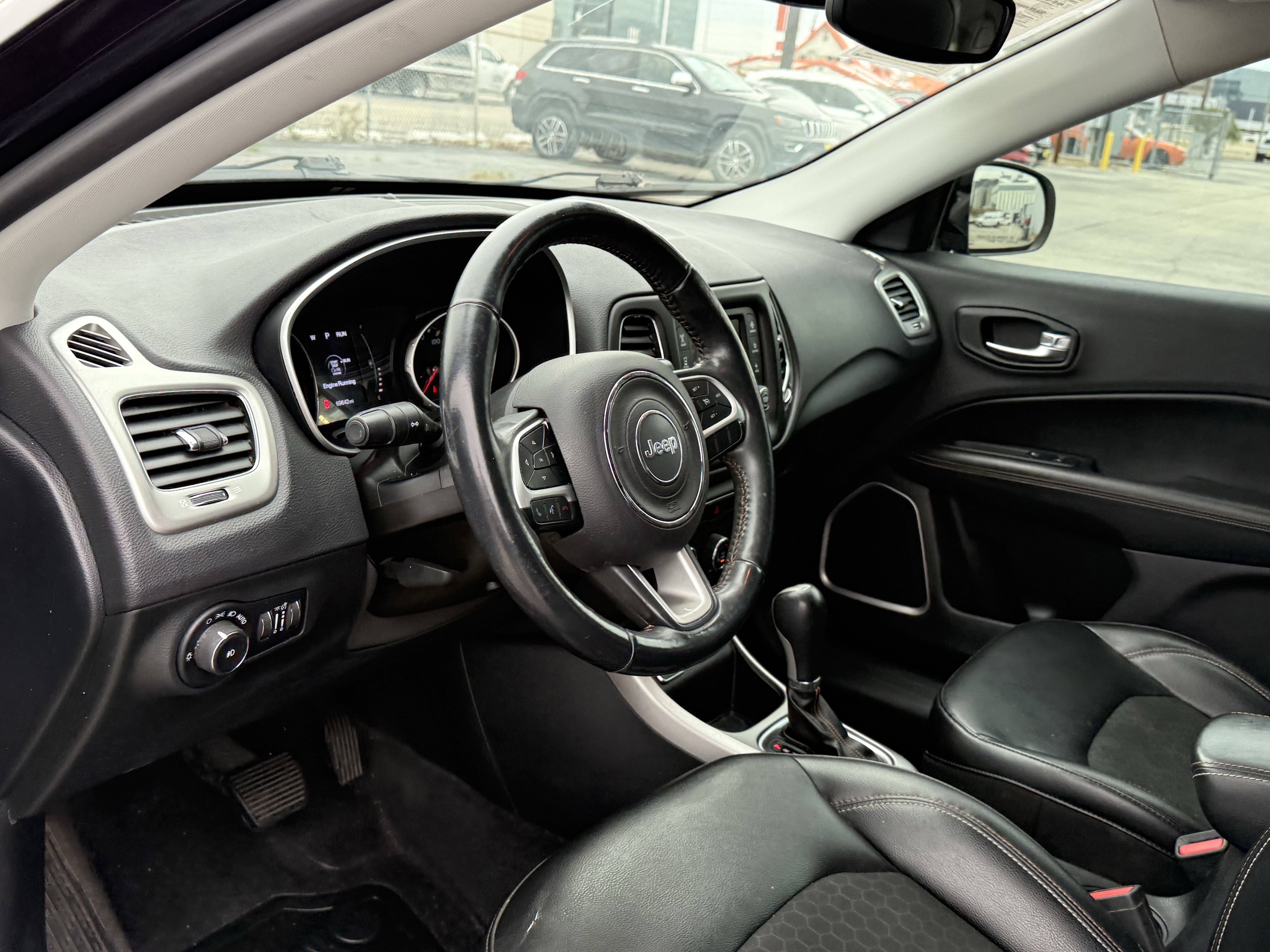 2018 Jeep Compass Latitude FWD