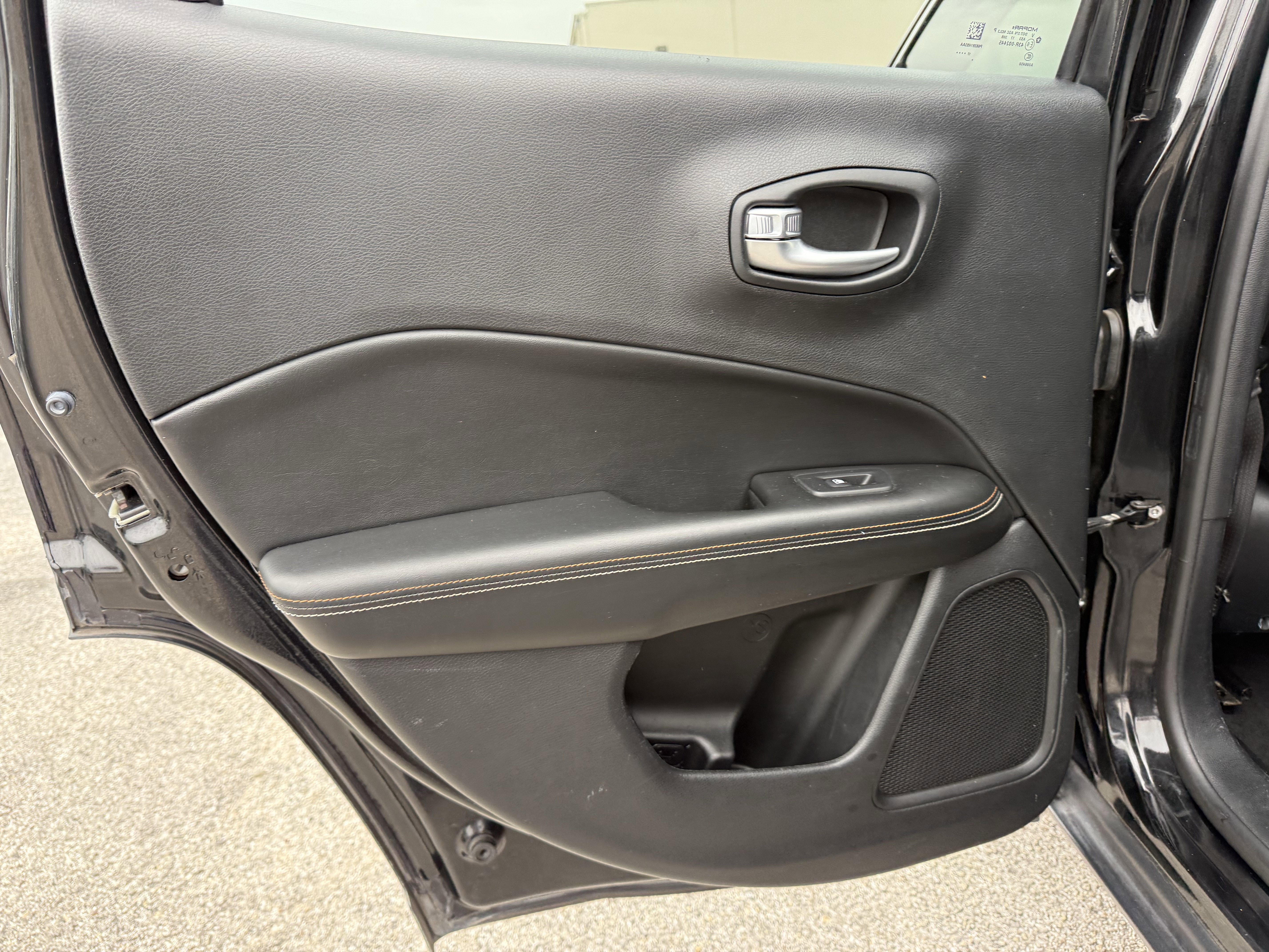 2018 Jeep Compass Latitude FWD