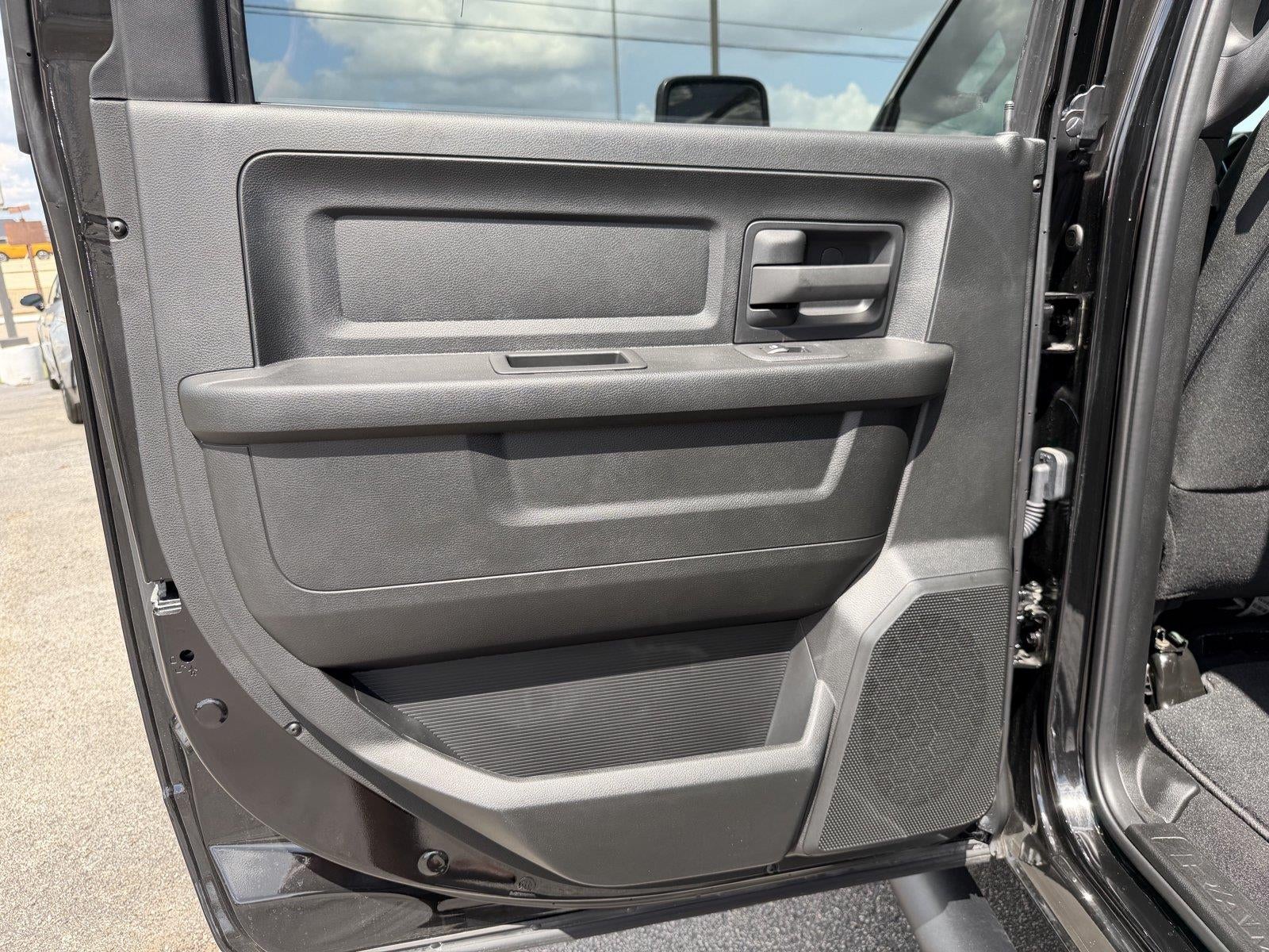 2025 RAM 2500 Tradesman