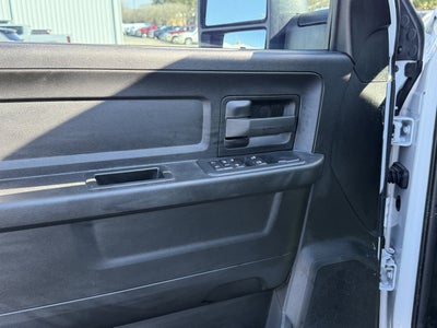 2025 RAM 3500 Tradesman Crew Cab 4x4 8' Box