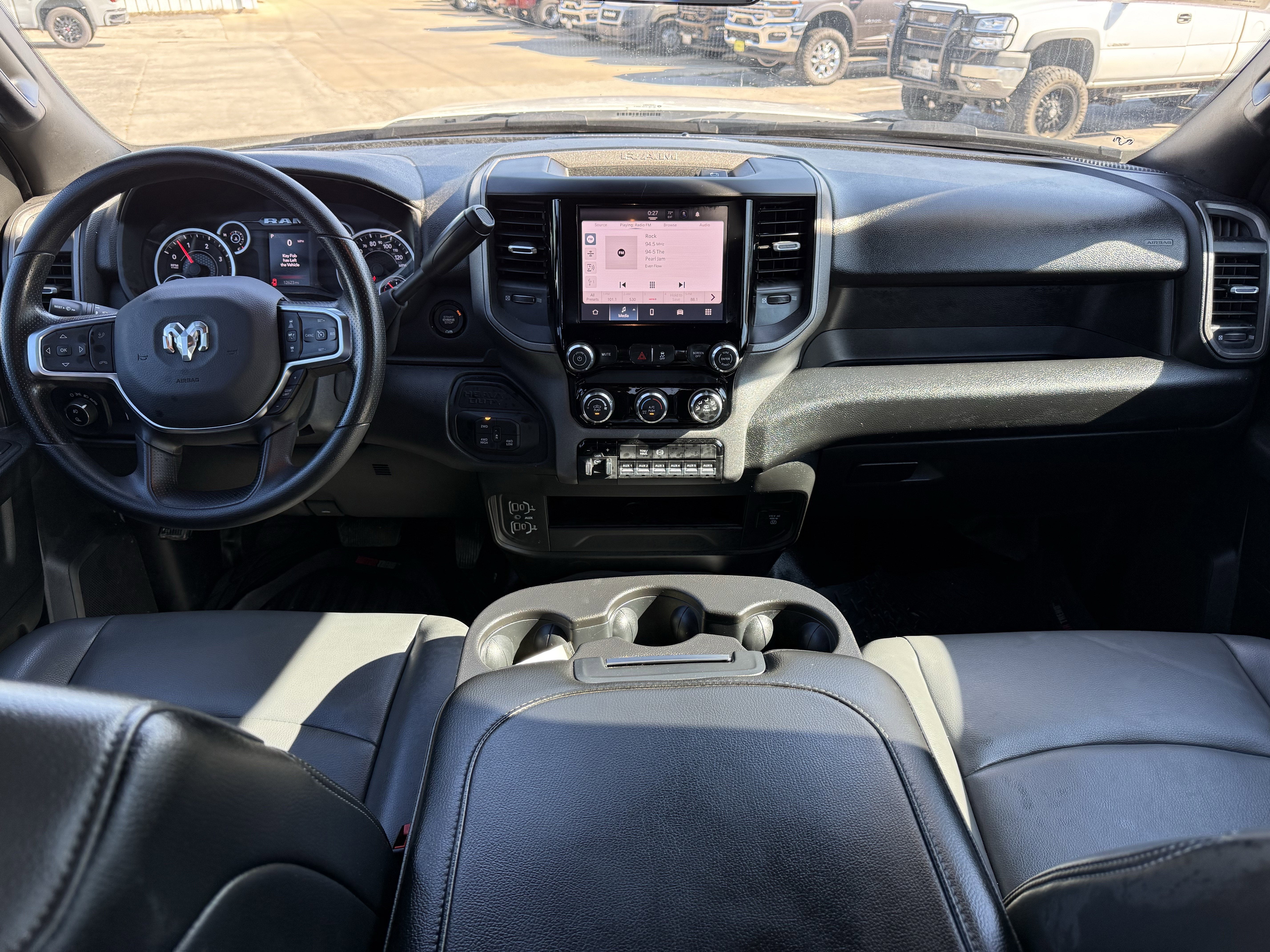 2025 RAM 3500 Tradesman Crew Cab 4x4 8' Box