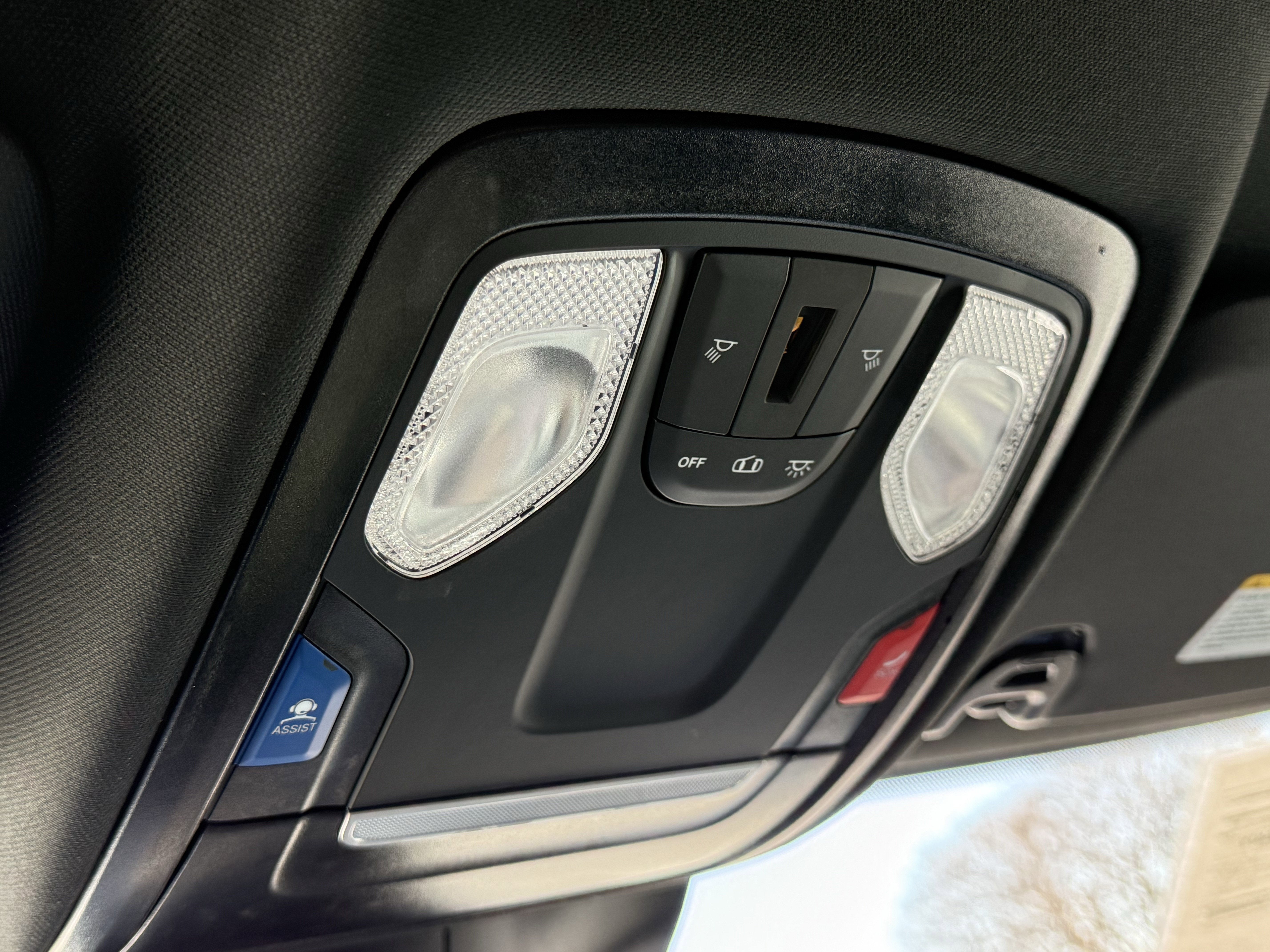 2025 RAM 3500 Tradesman Crew Cab 4x4 8' Box