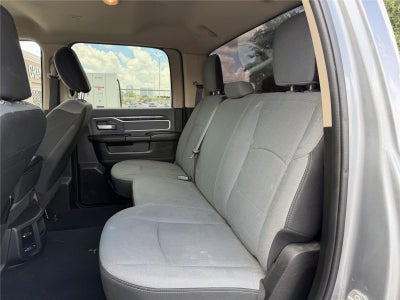 2020 RAM 3500 Big Horn Crew Cab 4x4 8' Box