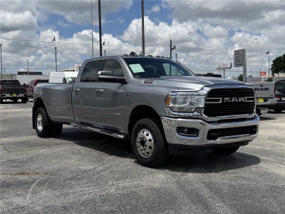 2020 RAM 3500 Big Horn Crew Cab 4x4 8' Box