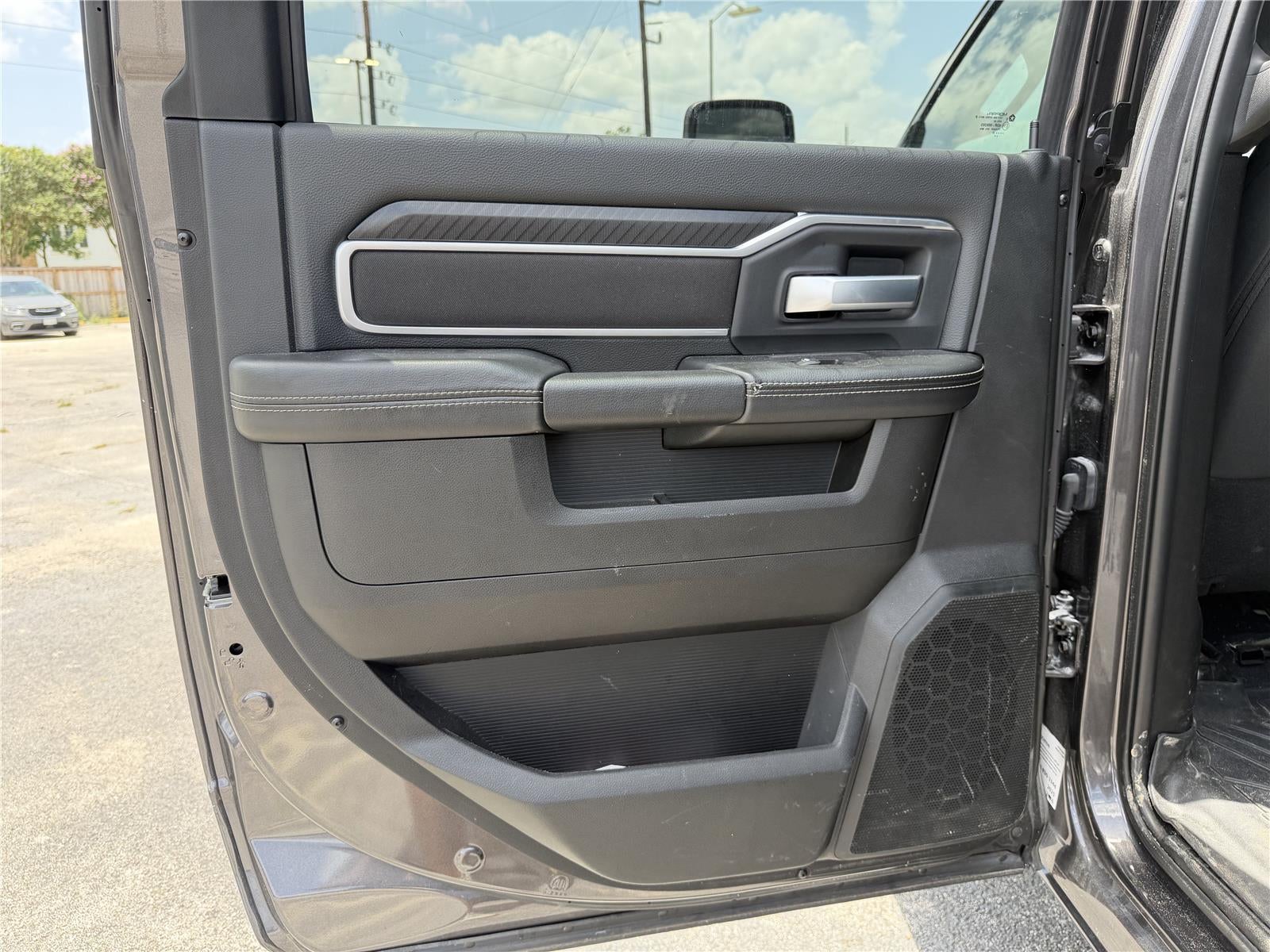 2025 RAM 3500 Big Horn