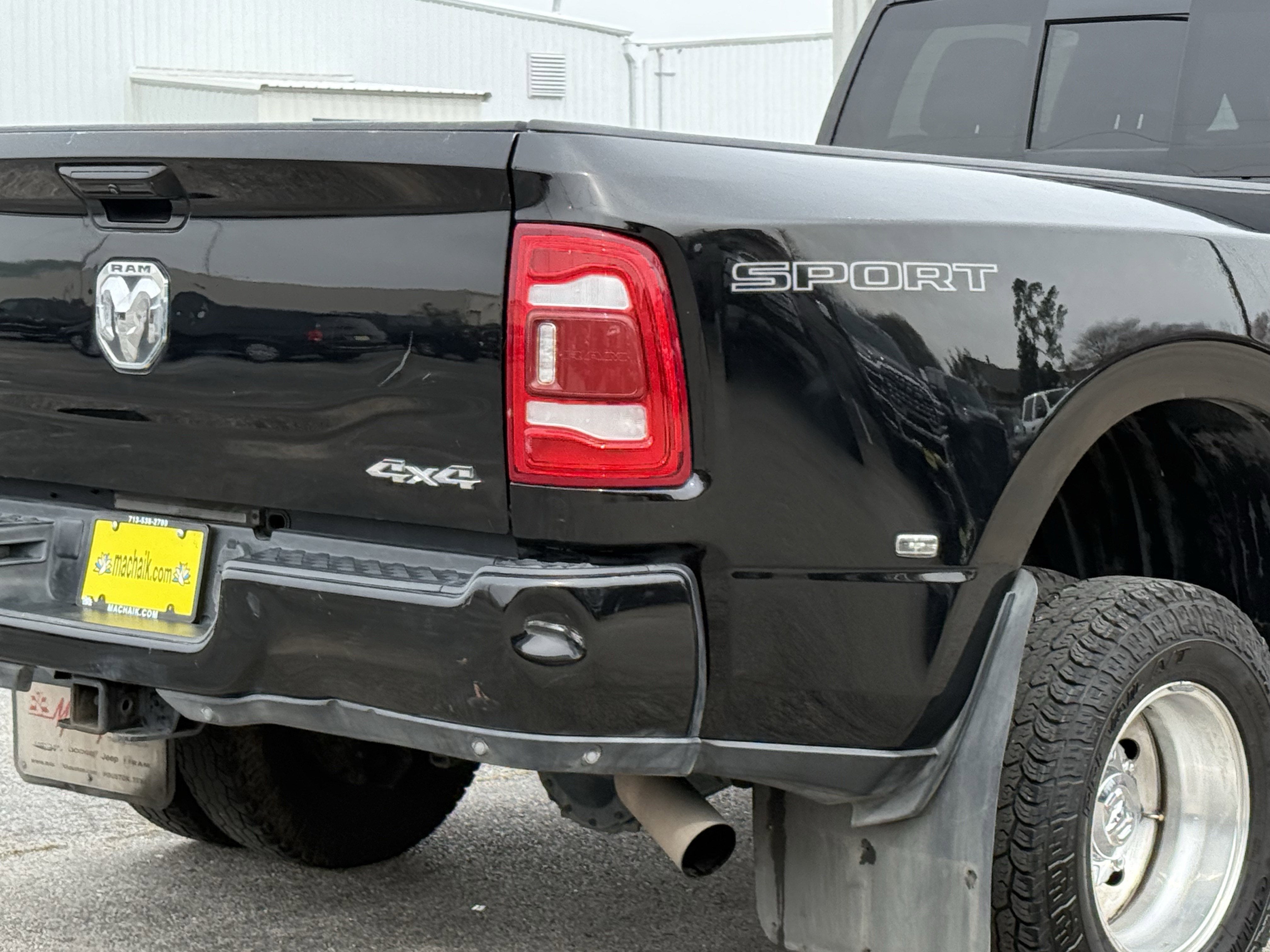 2024 RAM 3500 LARAMIE