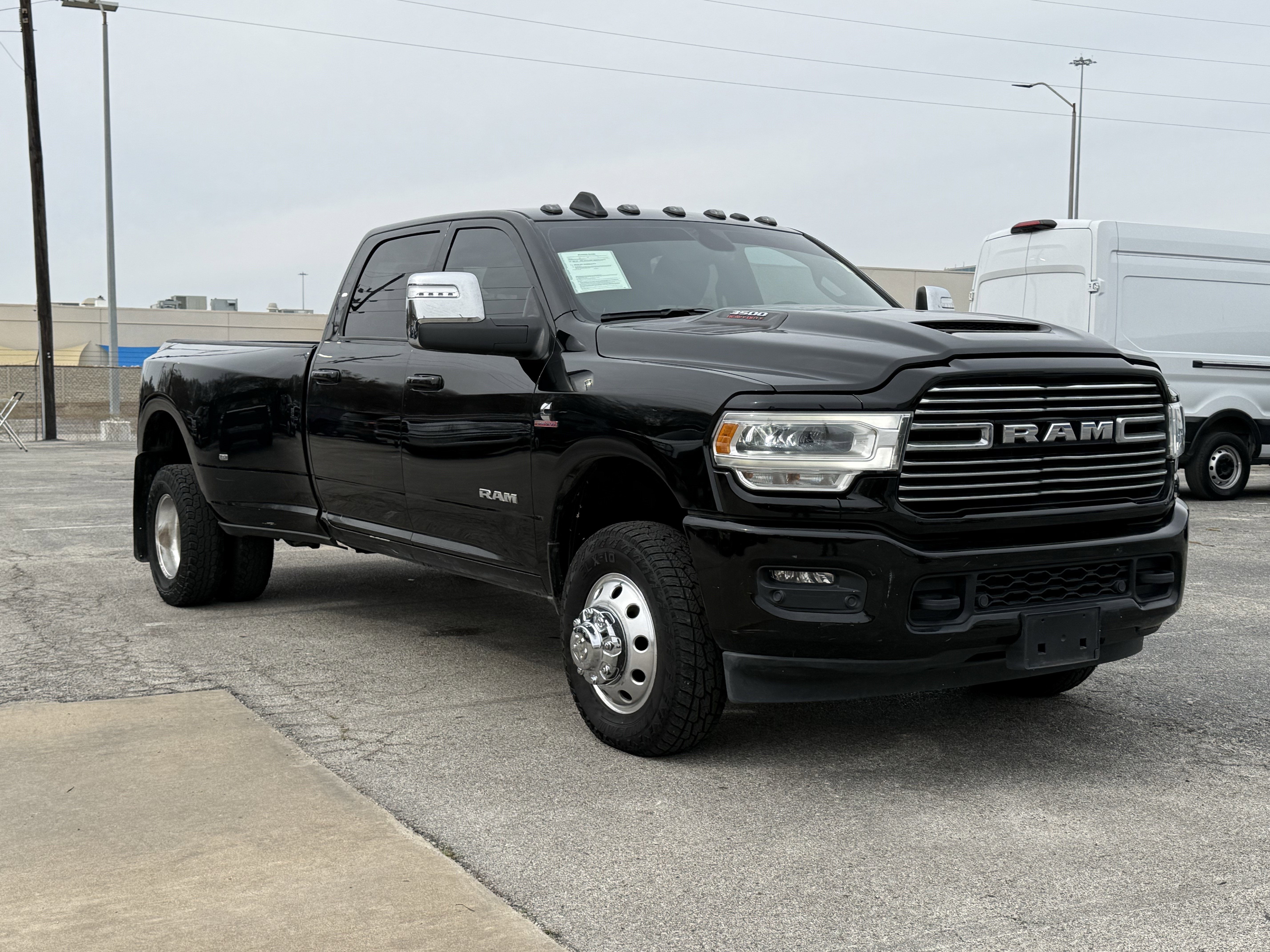 2024 RAM 3500 LARAMIE
