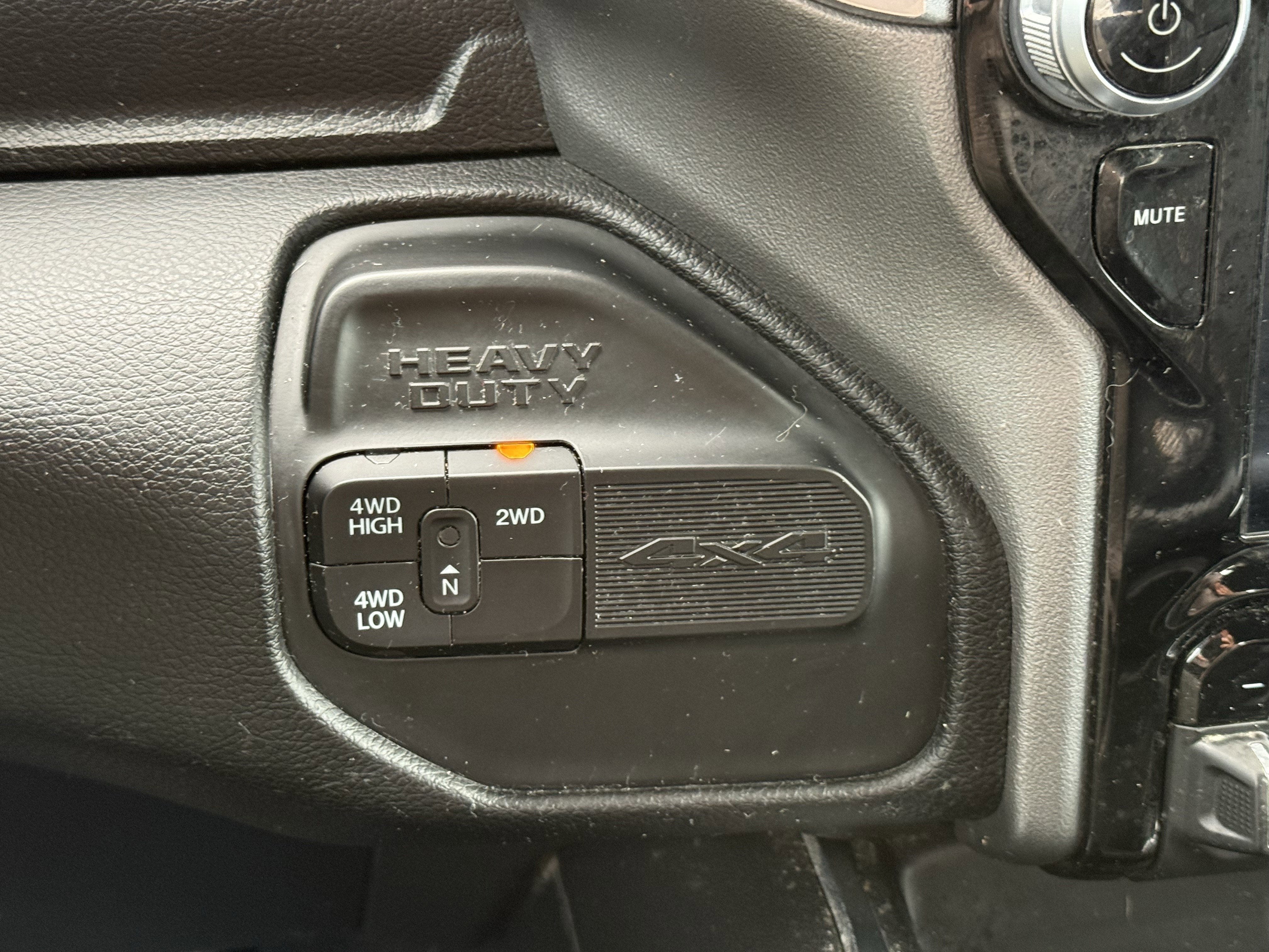 2024 RAM 3500 LARAMIE