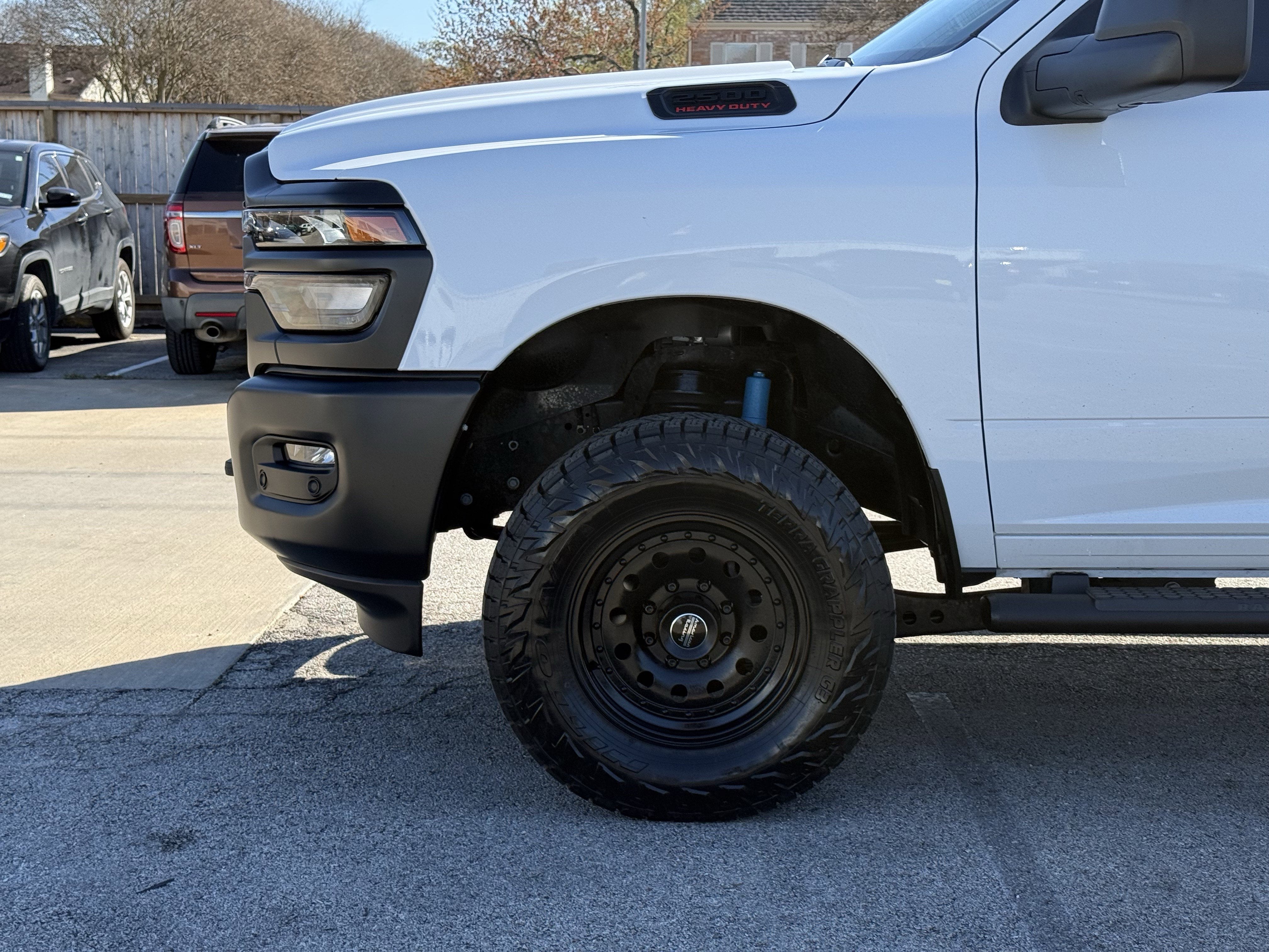 2025 RAM 2500 Tradesman Crew Cab 4x2 6'4' Box