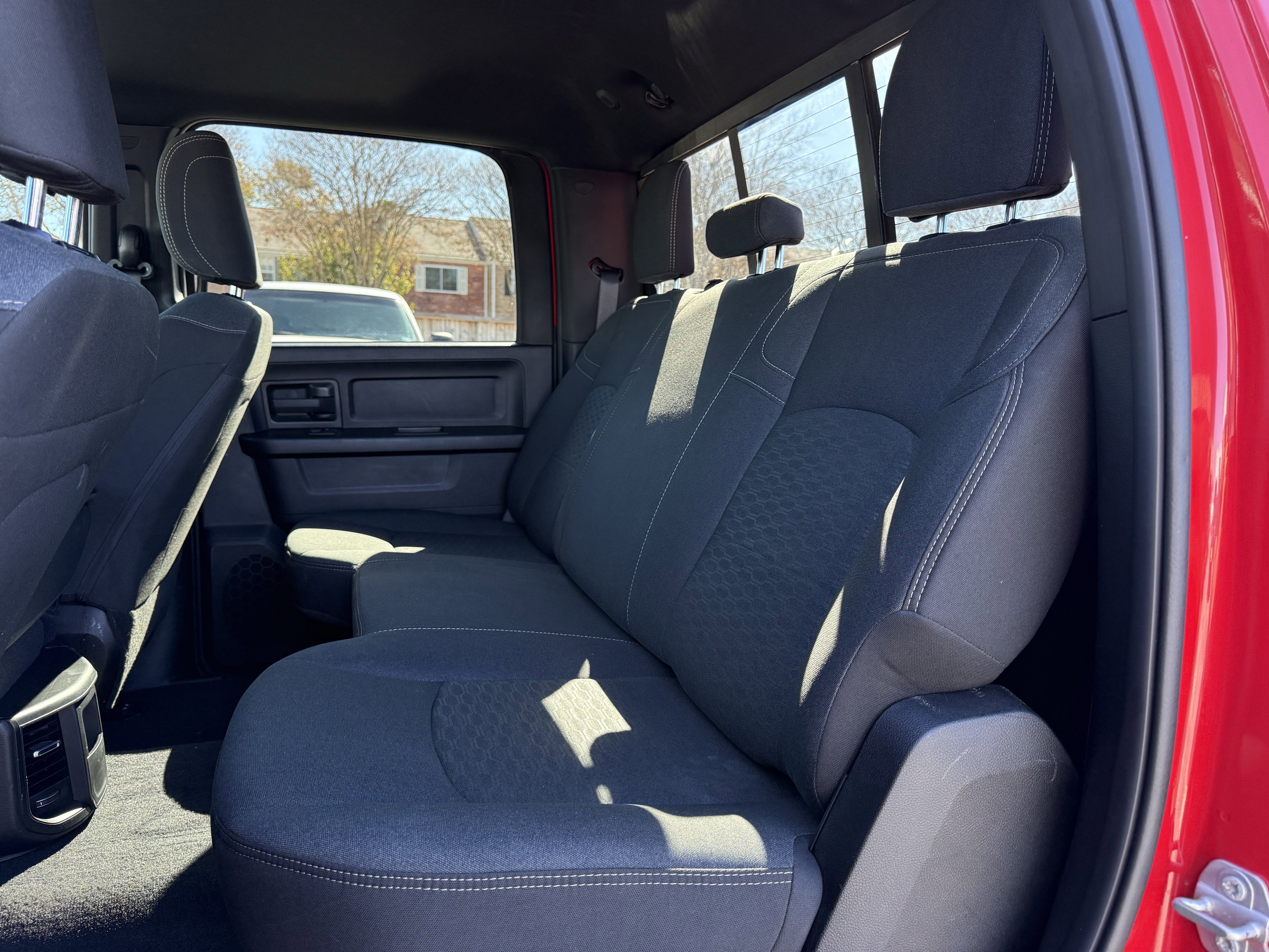 2024 RAM 2500 Tradesman Crew Cab 4x4 6'4' Box