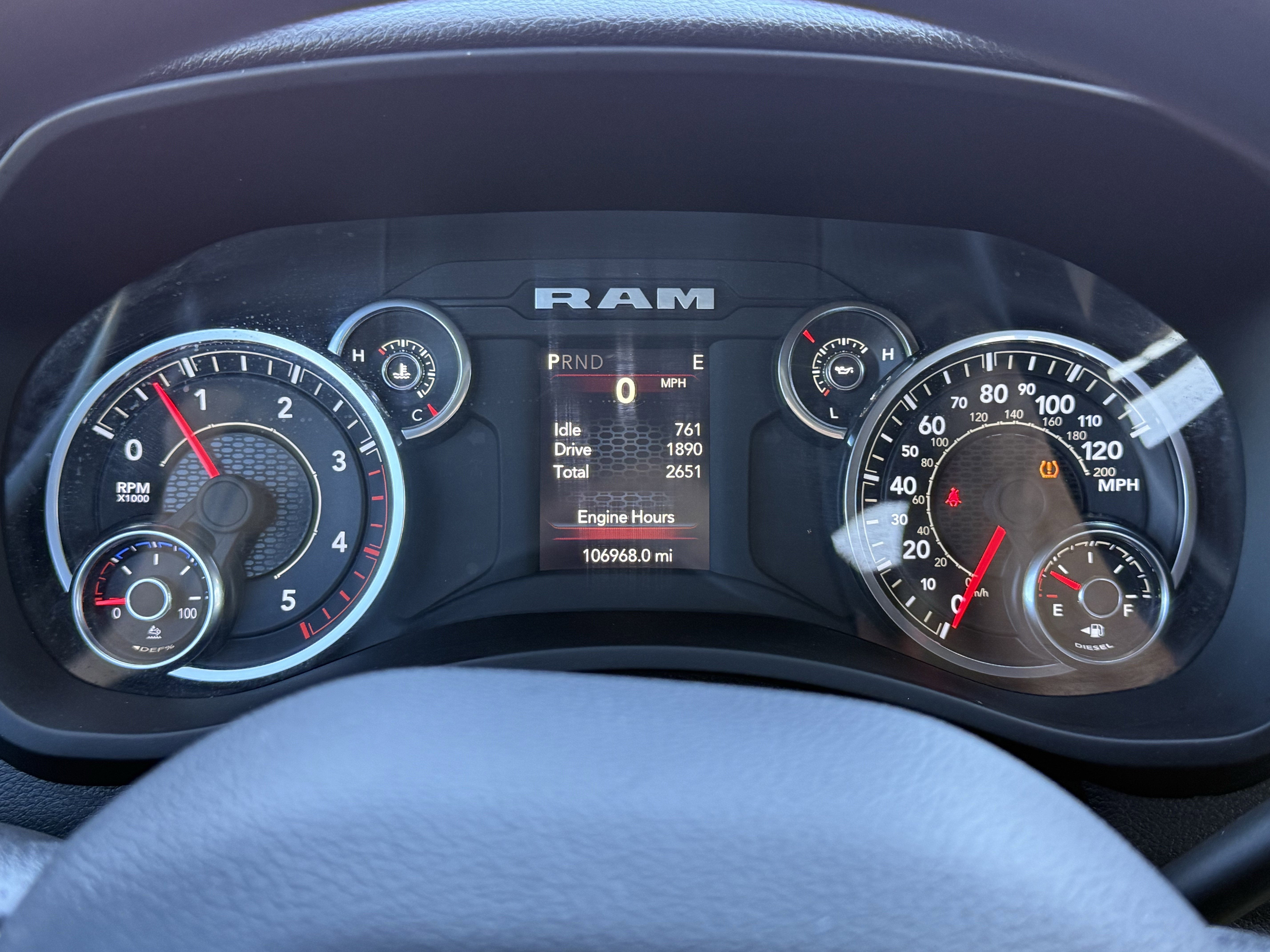 2024 RAM 2500 Tradesman Crew Cab 4x4 6'4' Box