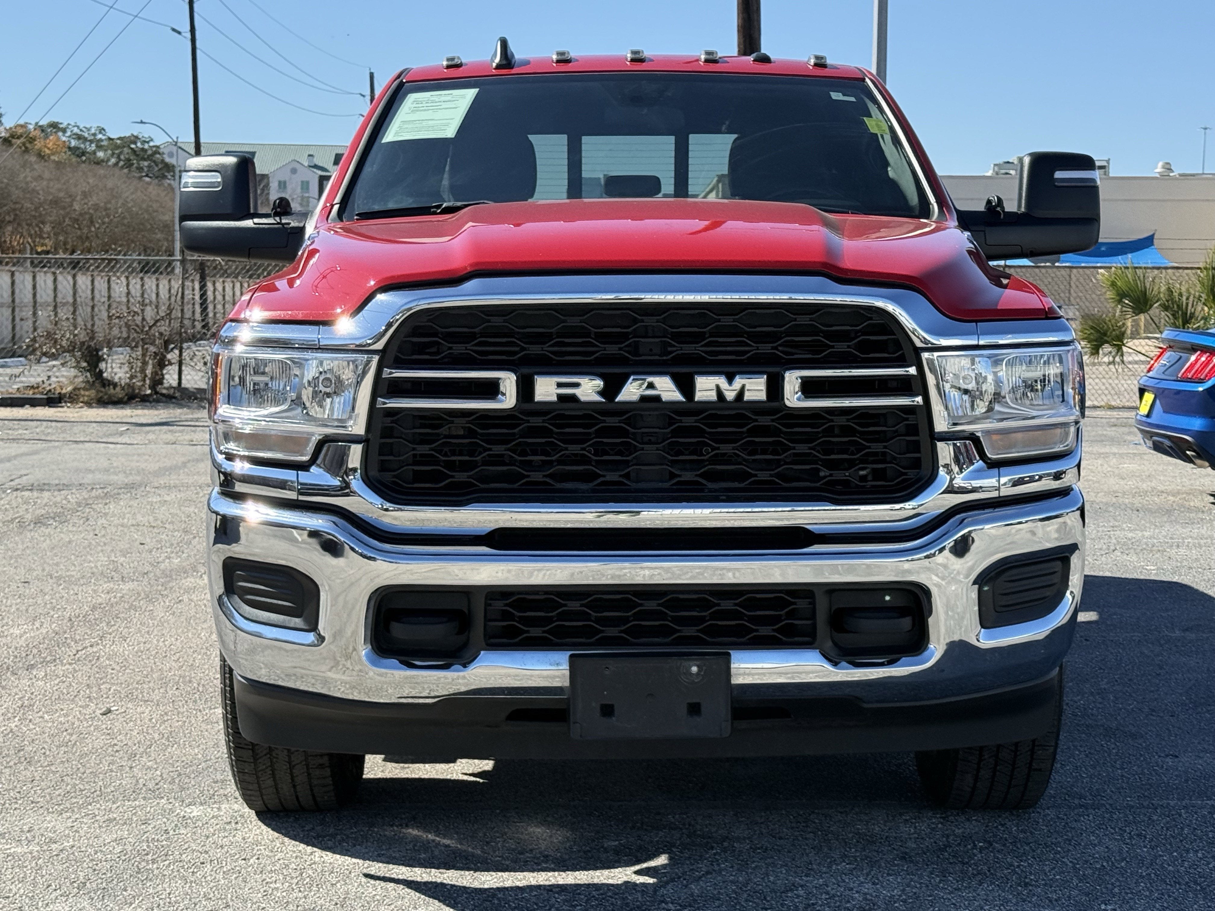 2024 RAM 2500 Tradesman Crew Cab 4x4 6'4' Box