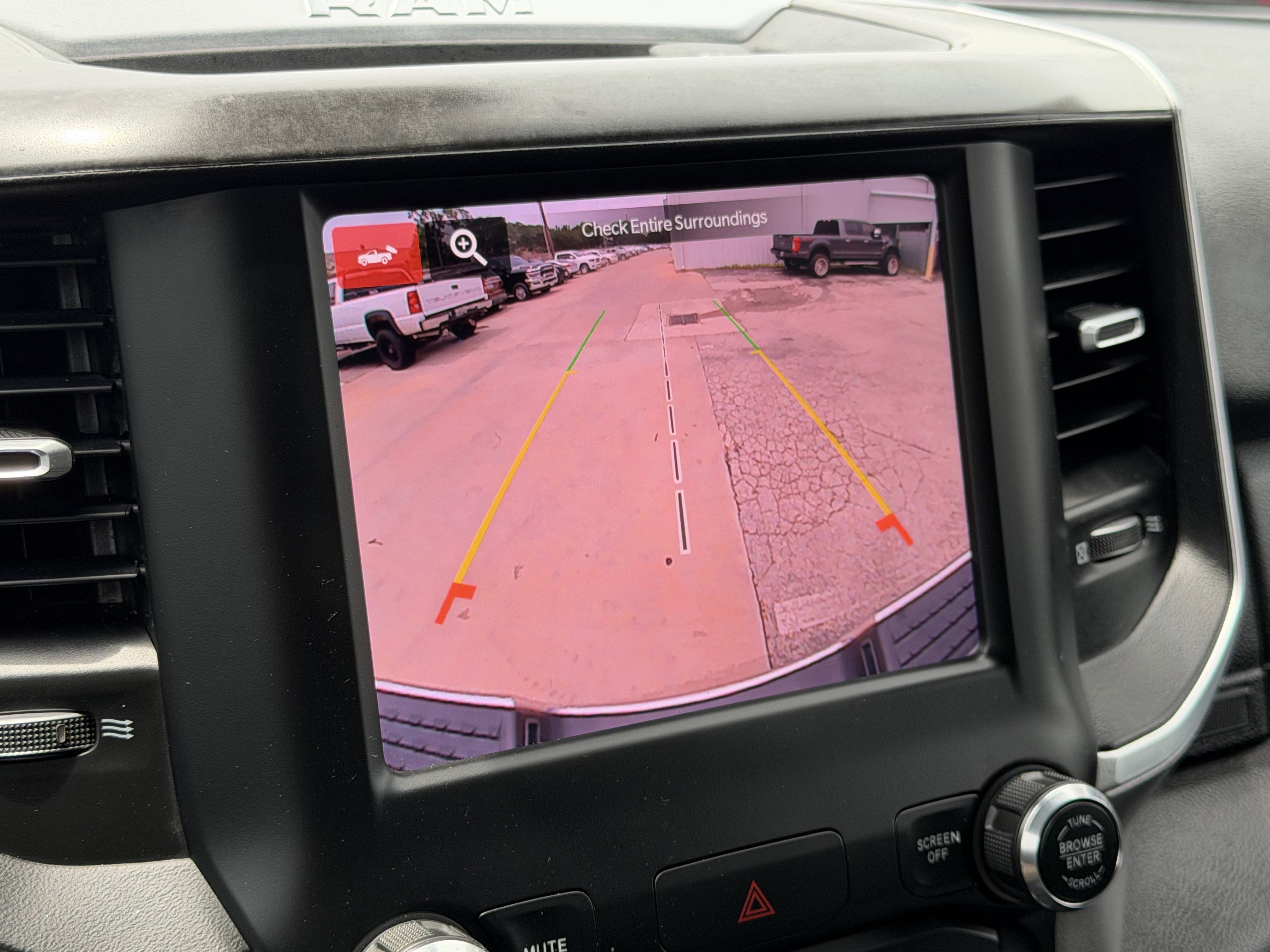 2024 RAM 2500 Big Horn Crew Cab 4x4 6'4' Box