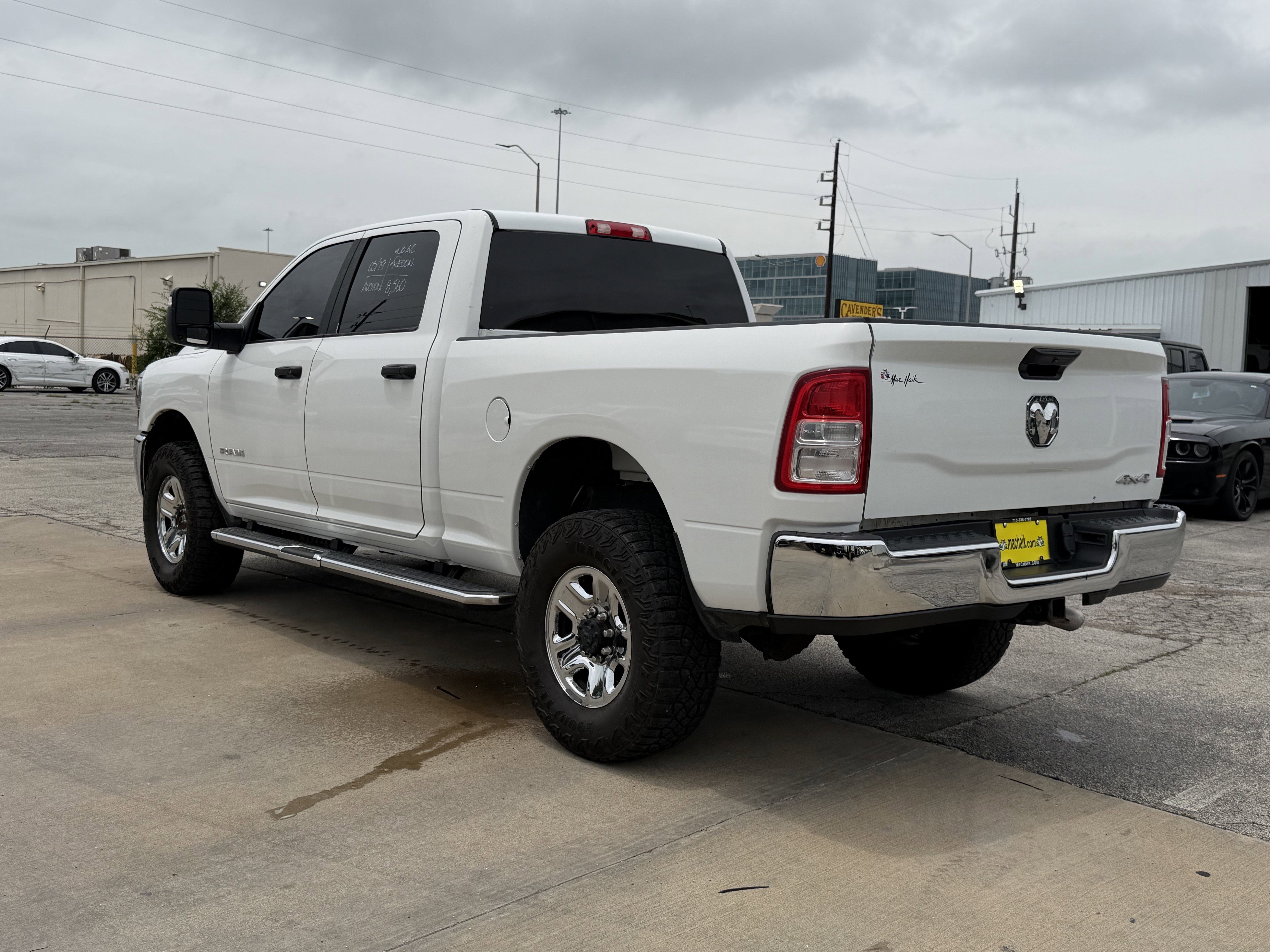 2024 RAM 2500 Big Horn Crew Cab 4x4 6'4' Box
