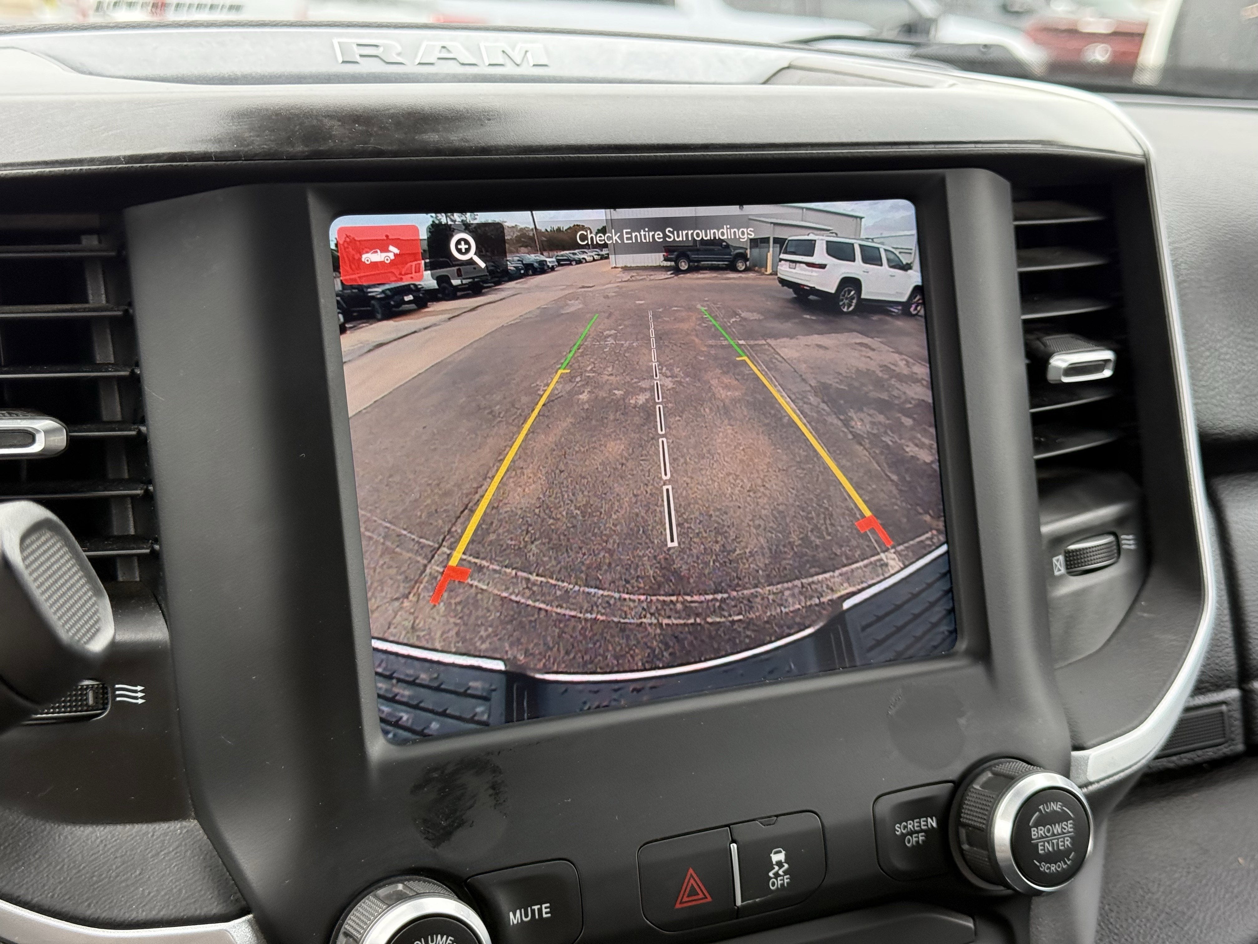 2024 RAM 2500 Big Horn Crew Cab 4x4 6'4' Box