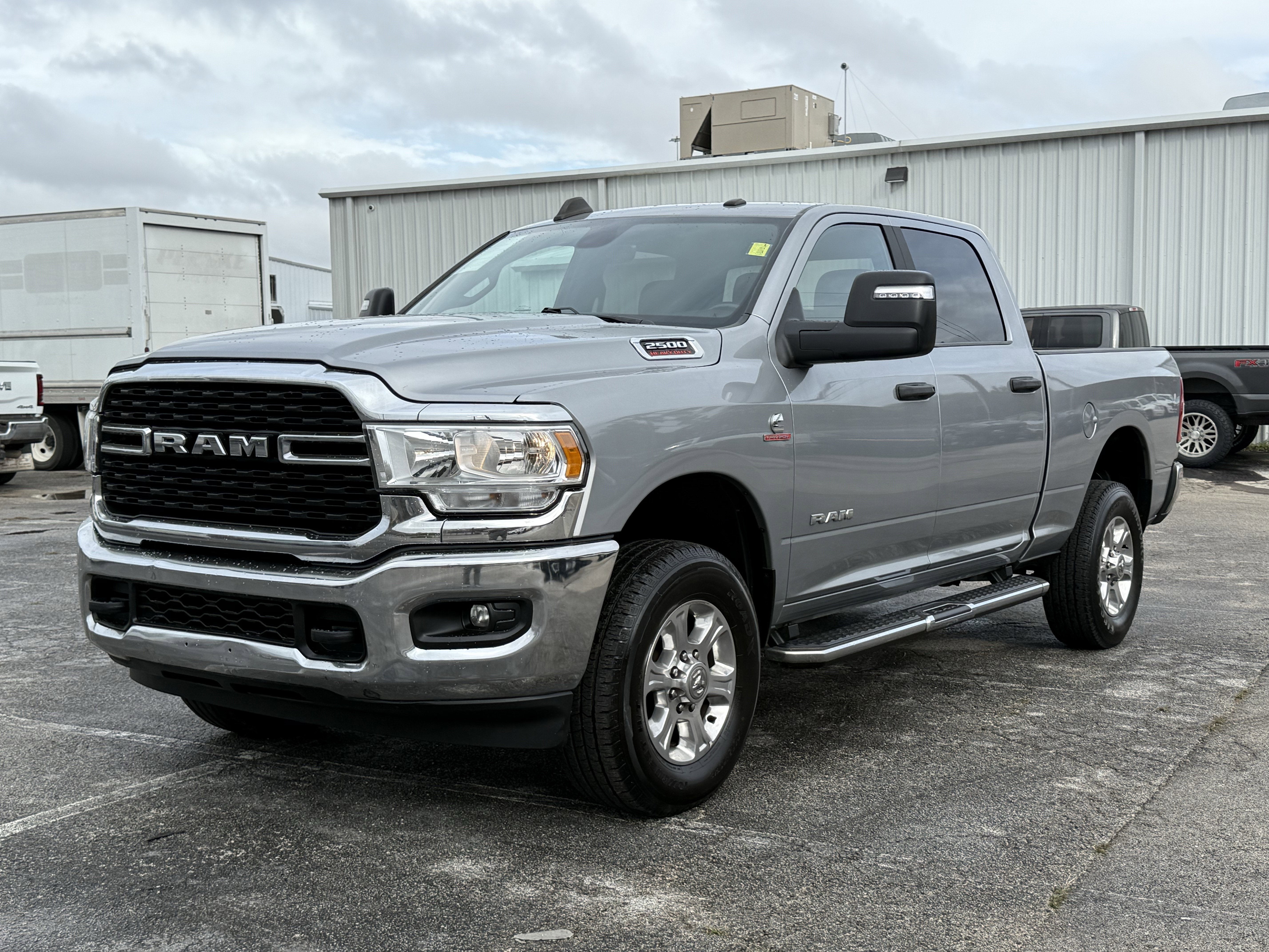 2024 RAM 2500 Big Horn Crew Cab 4x4 6'4' Box