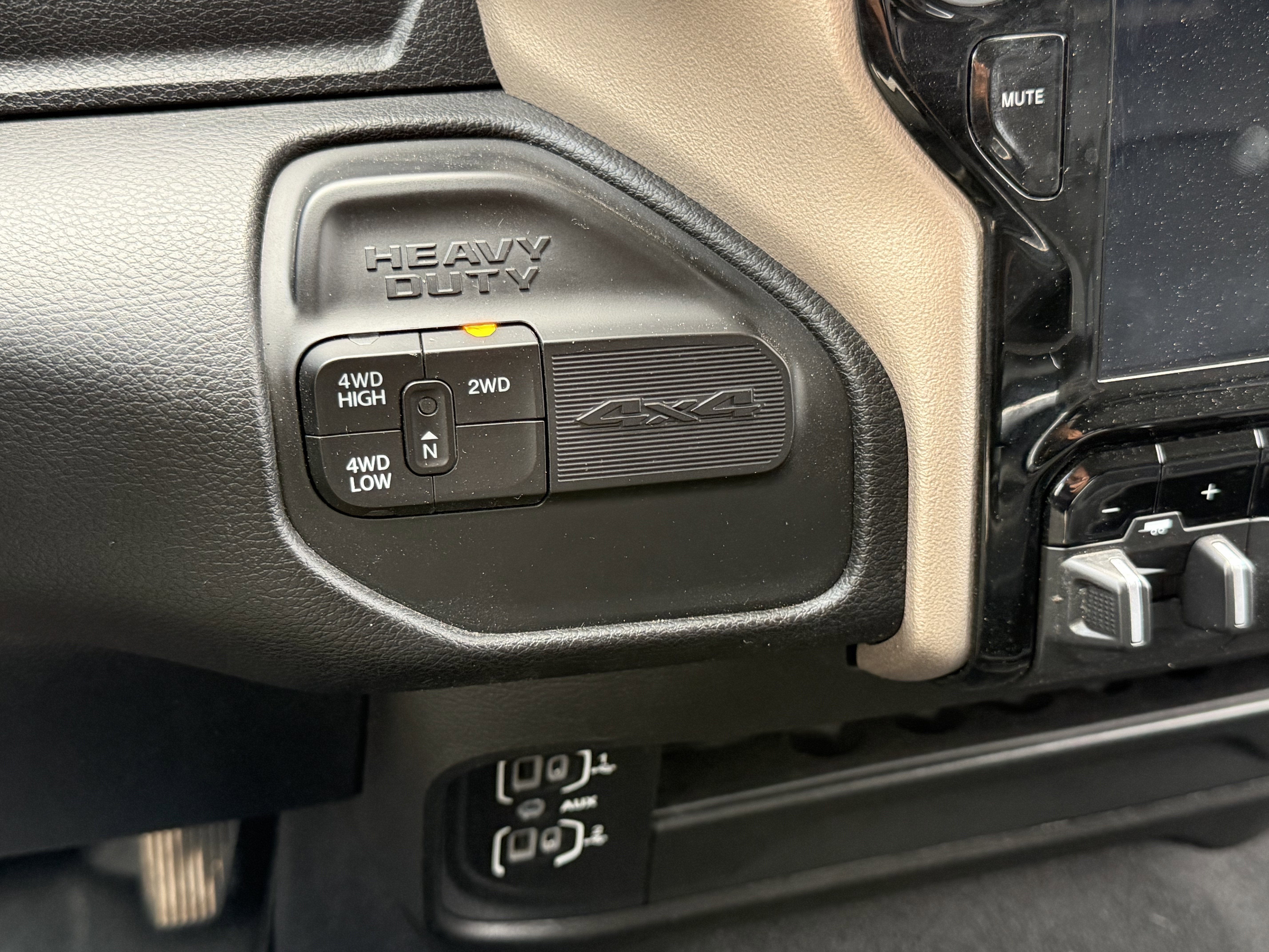 2024 RAM 2500 LARAMIE
