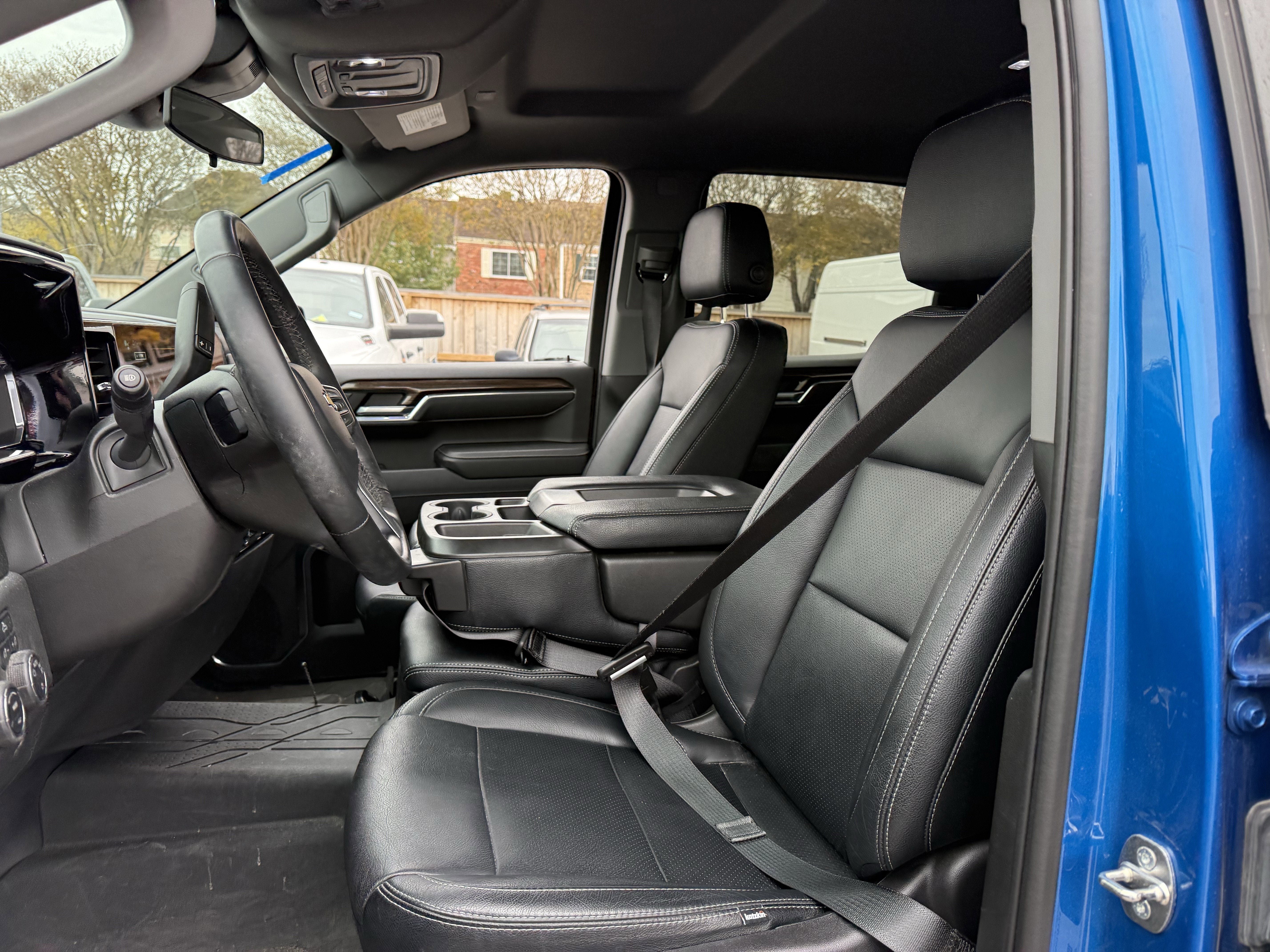 2023 Chevrolet Silverado 1500 4WD Crew Cab Standard Bed LT