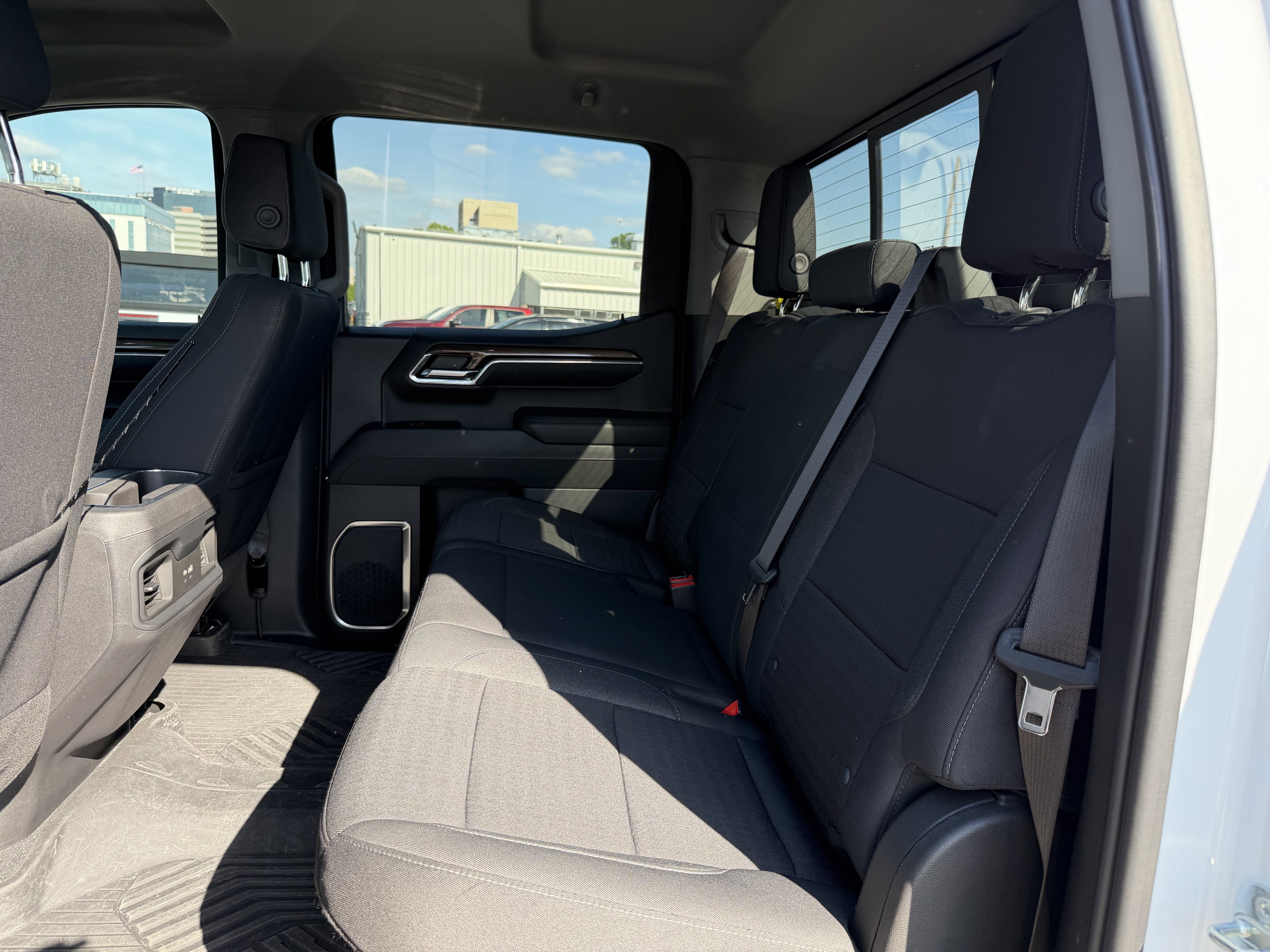 2023 Chevrolet Silverado 1500 4WD Crew Cab Standard Bed LT Trail Boss