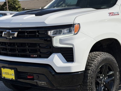 2023 Chevrolet Silverado 1500 4WD Crew Cab Standard Bed LT Trail Boss