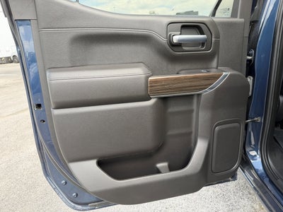 2021 Chevrolet Silverado 1500 4WD Crew Cab Short Bed RST