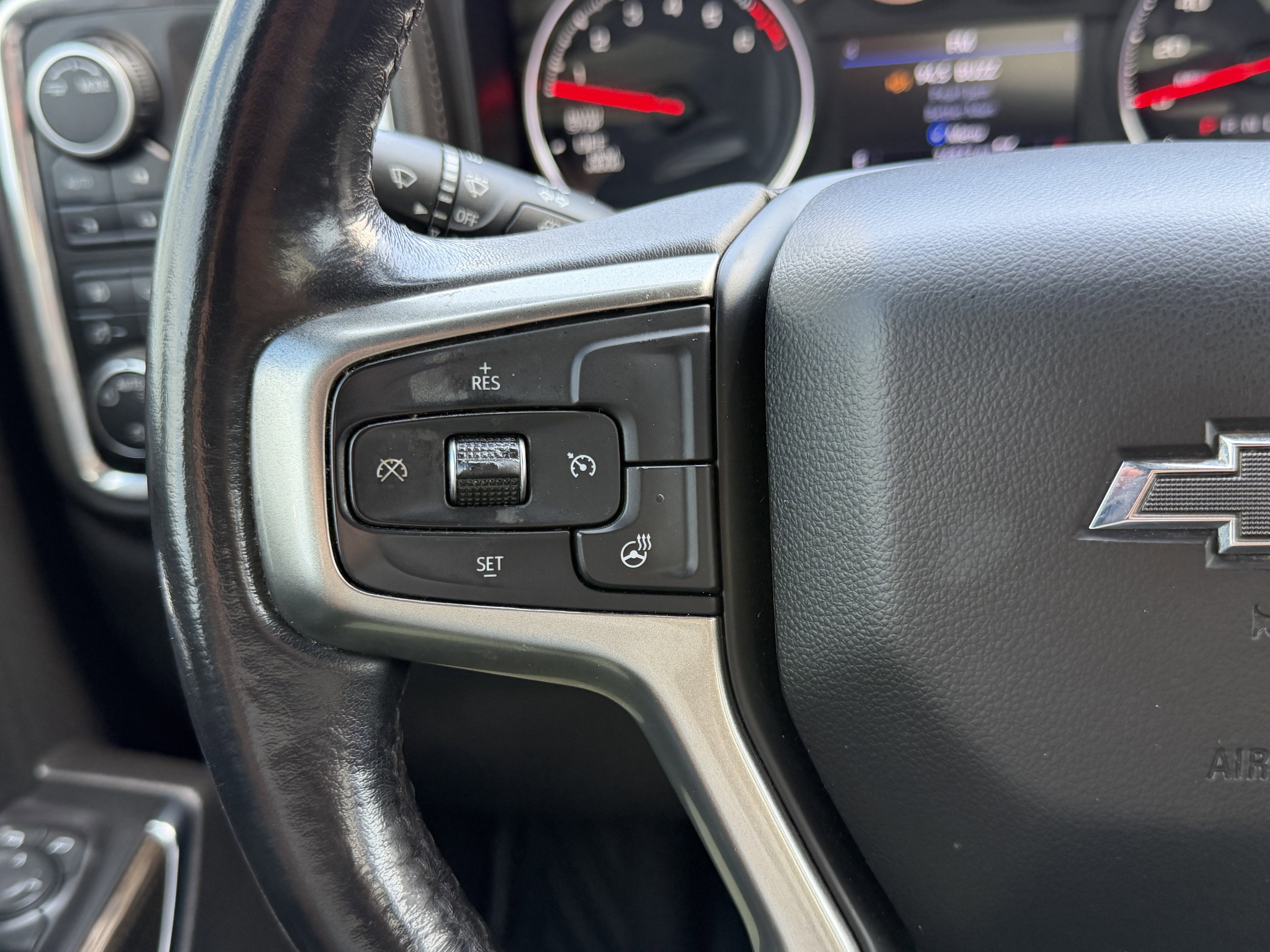 2021 Chevrolet Silverado 1500 4WD Crew Cab Short Bed RST