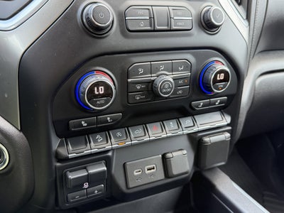 2021 Chevrolet Silverado 1500 4WD Crew Cab Short Bed RST