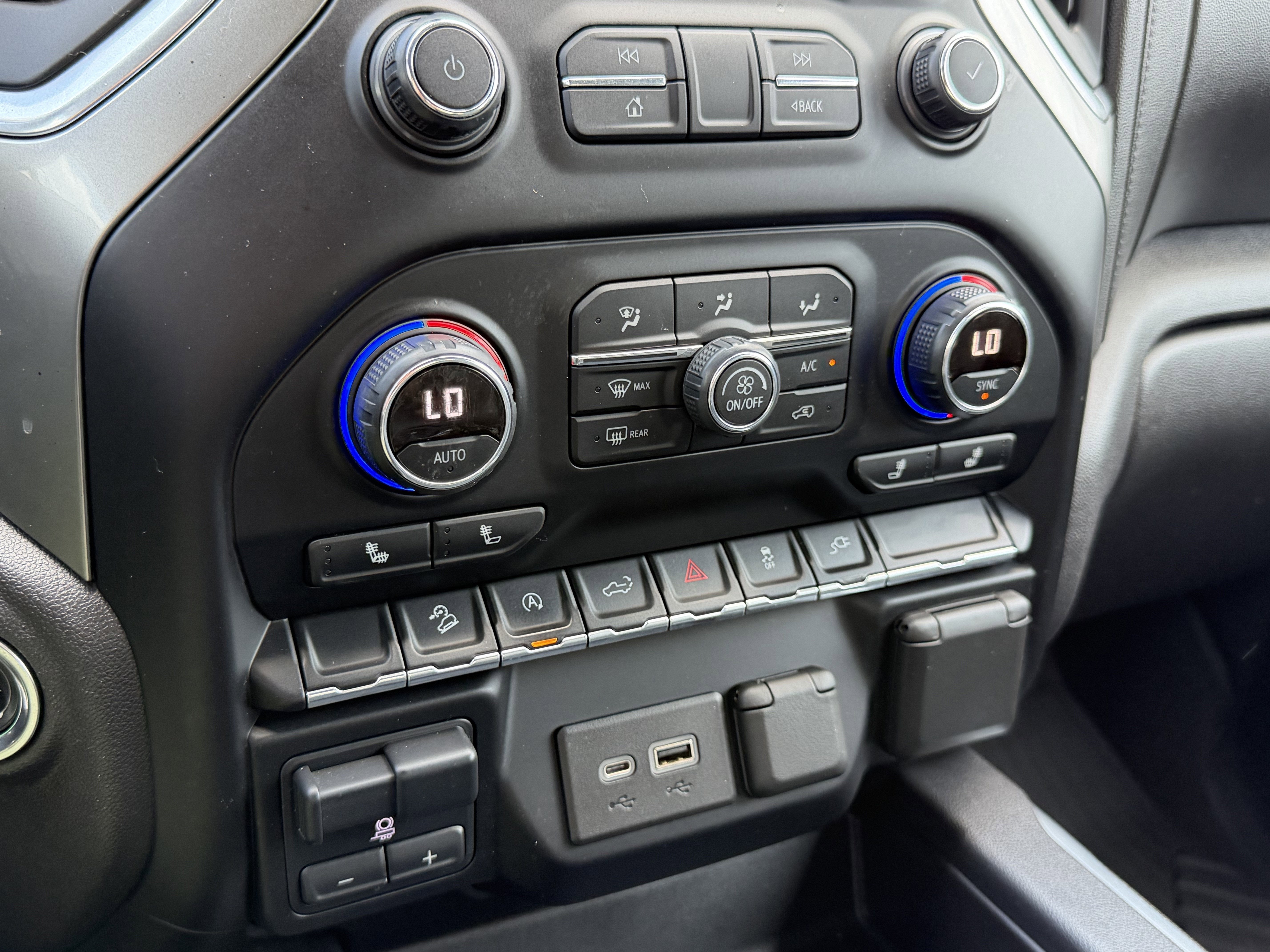 2021 Chevrolet Silverado 1500 4WD Crew Cab Short Bed RST