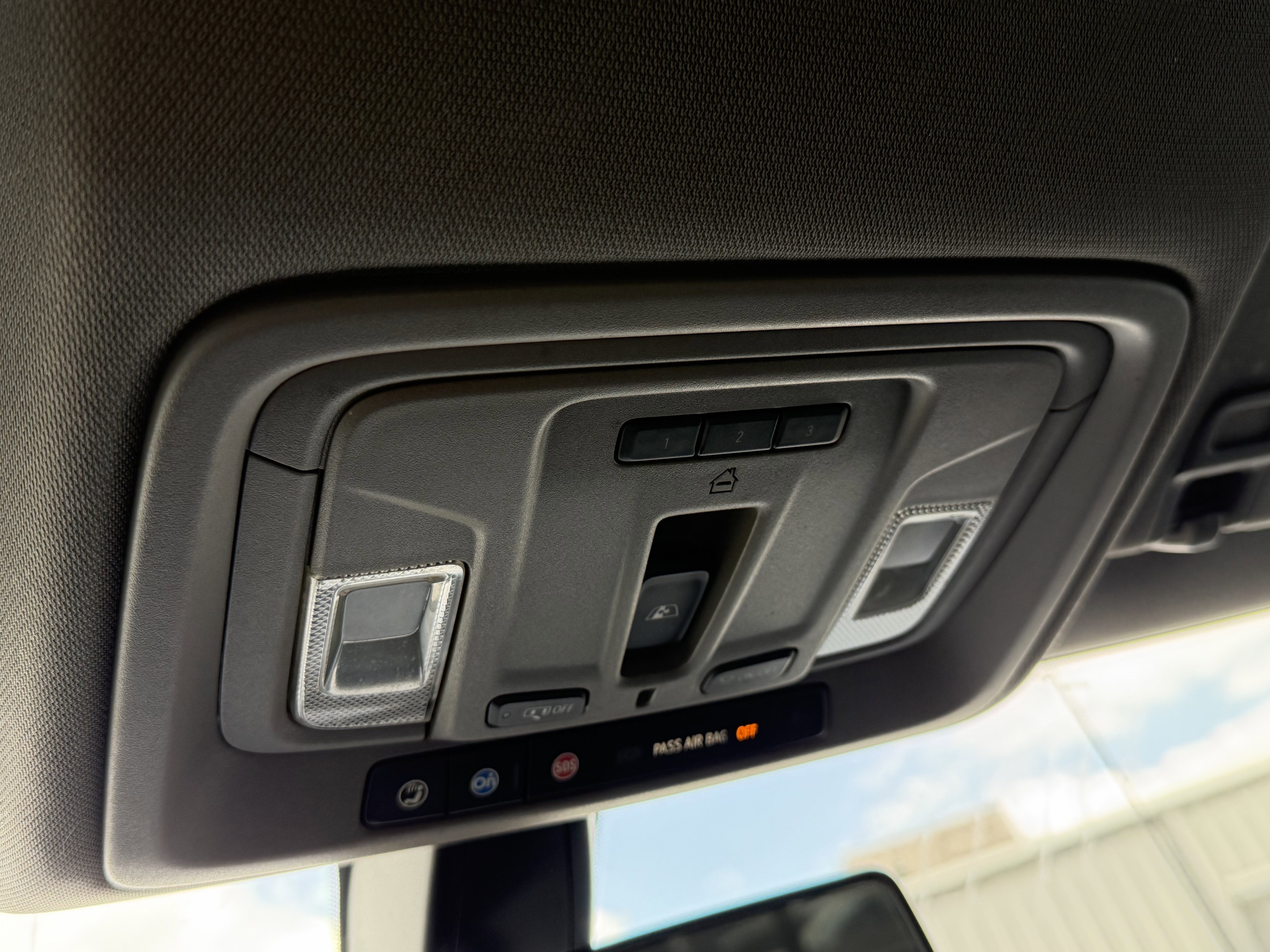 2021 Chevrolet Silverado 1500 4WD Crew Cab Short Bed RST