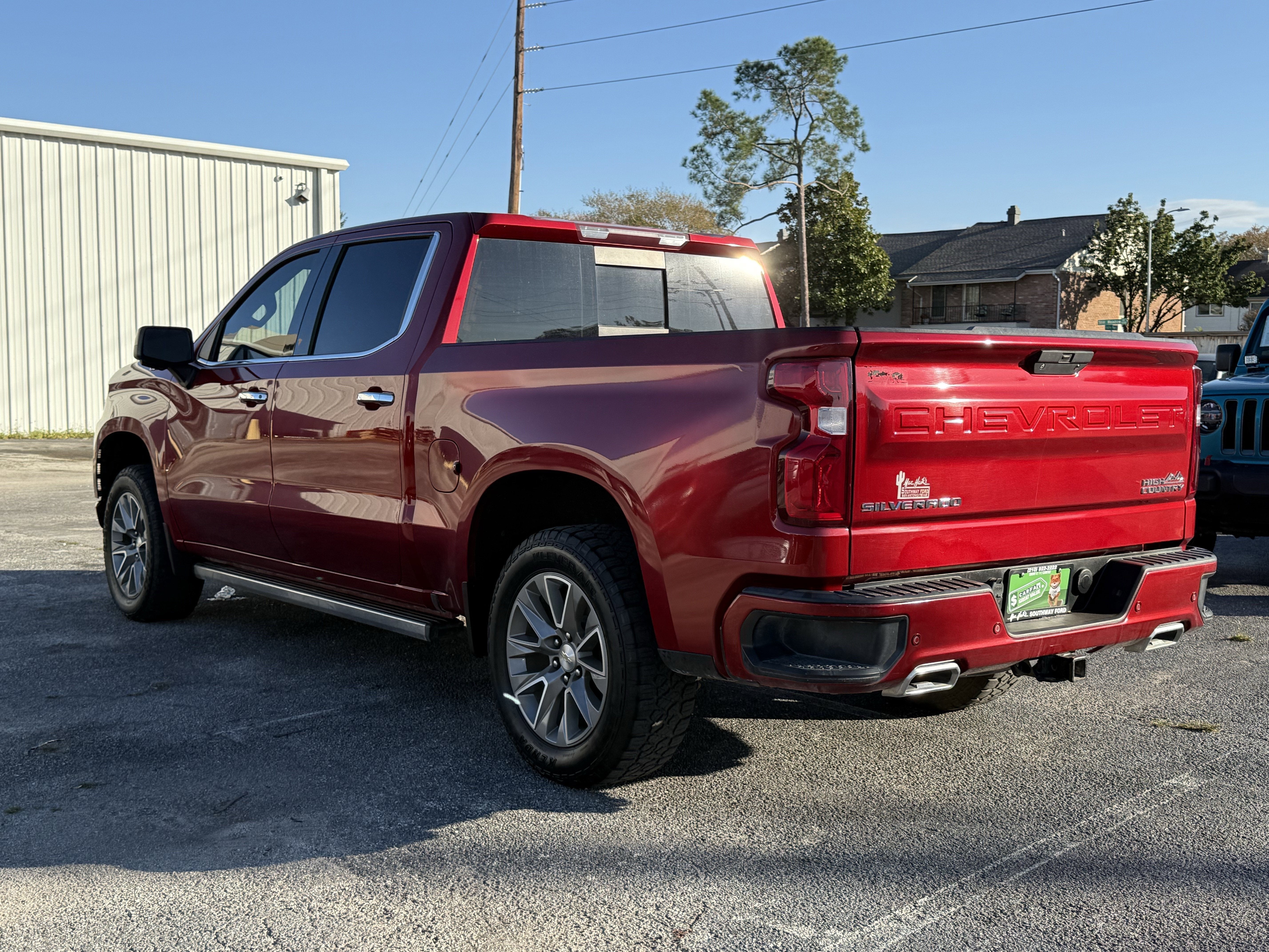 2021 Chevrolet Silverado 1500 4WD Crew Cab Short Bed High Country