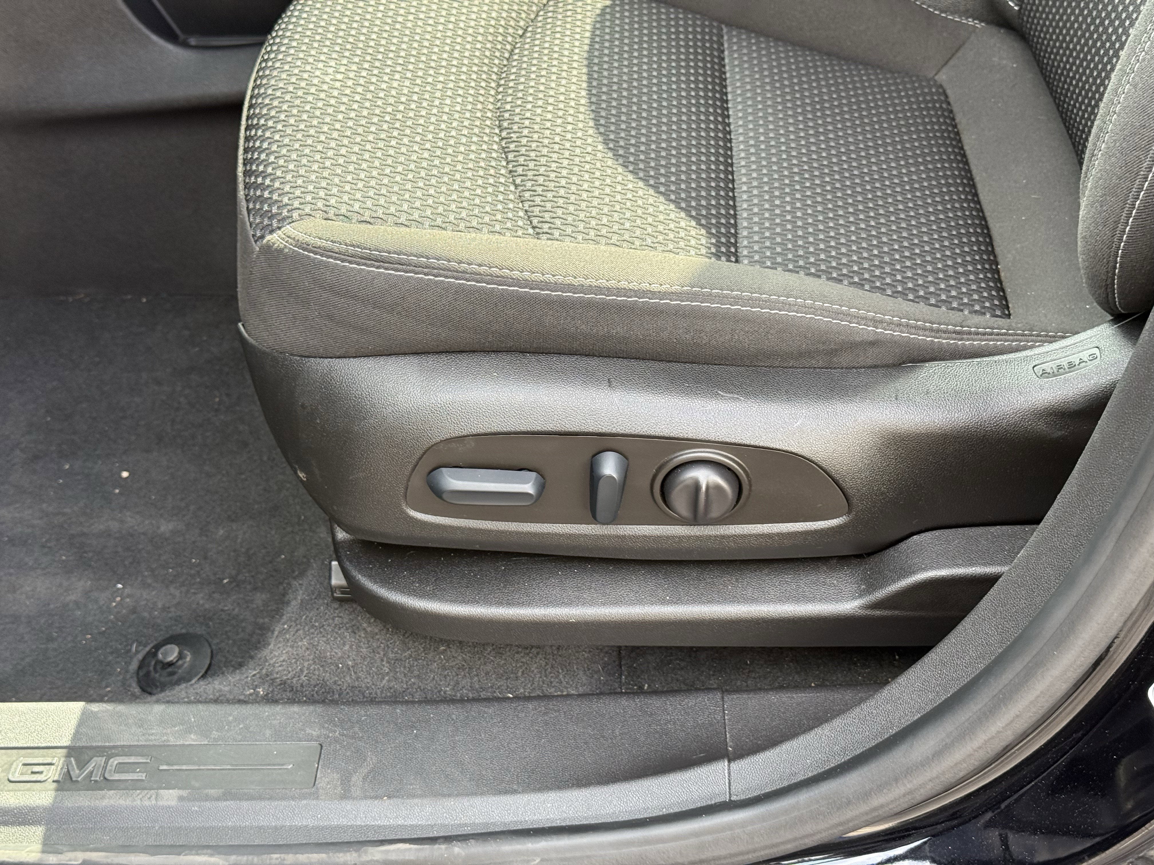 2022 GMC Terrain FWD SLE