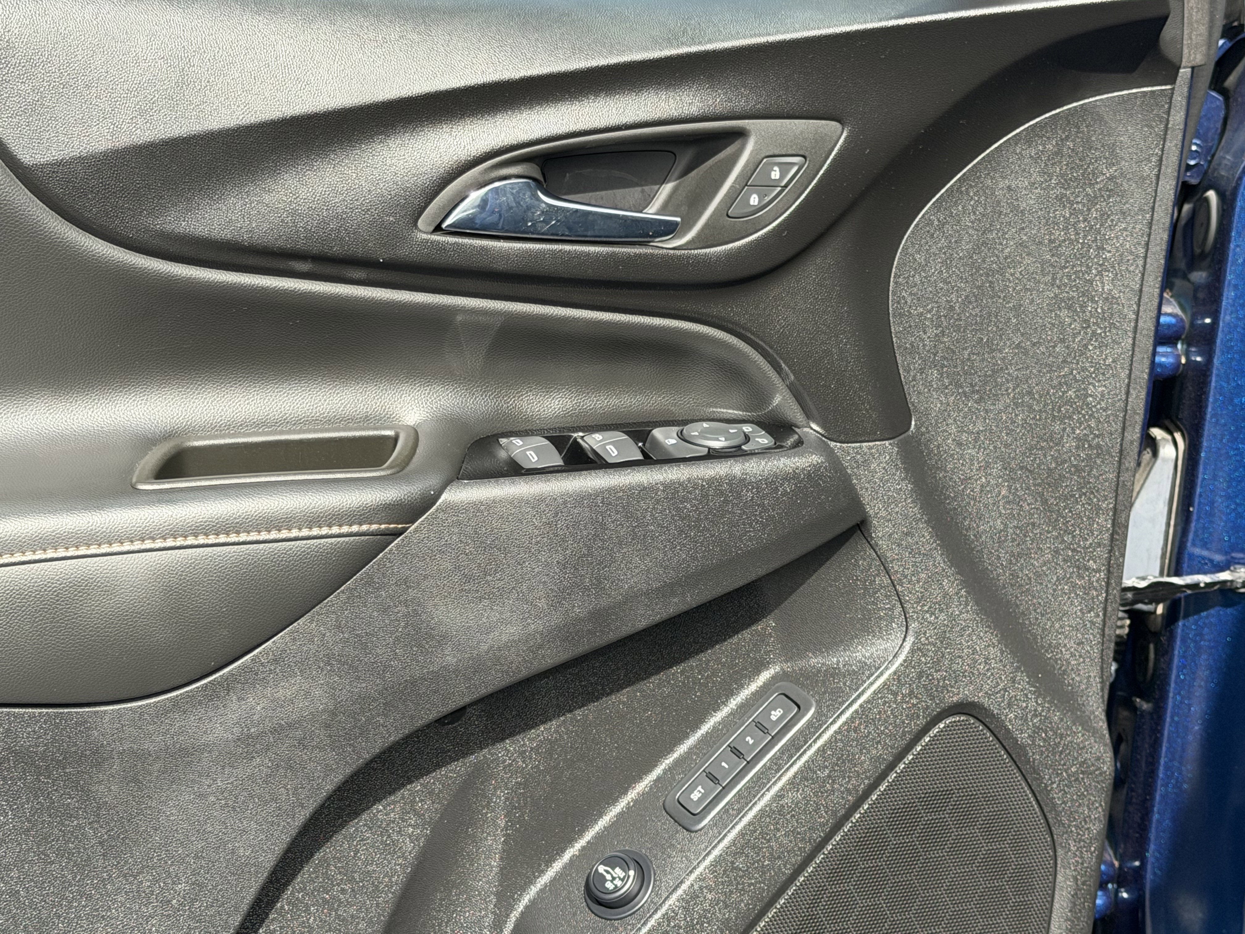 2023 Chevrolet Equinox FWD Premier