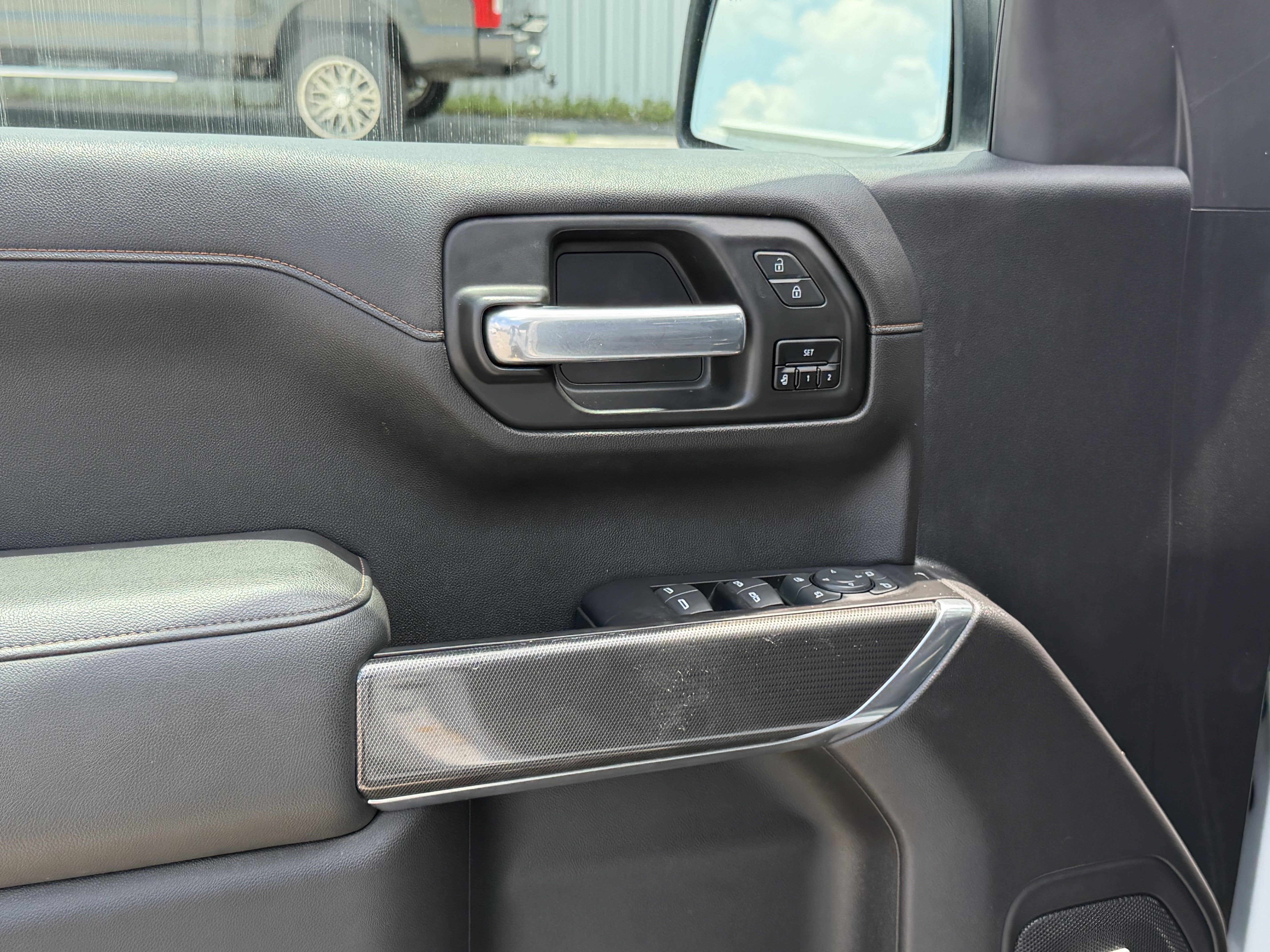 2020 GMC Sierra 1500 4WD Crew Cab Short Box AT4