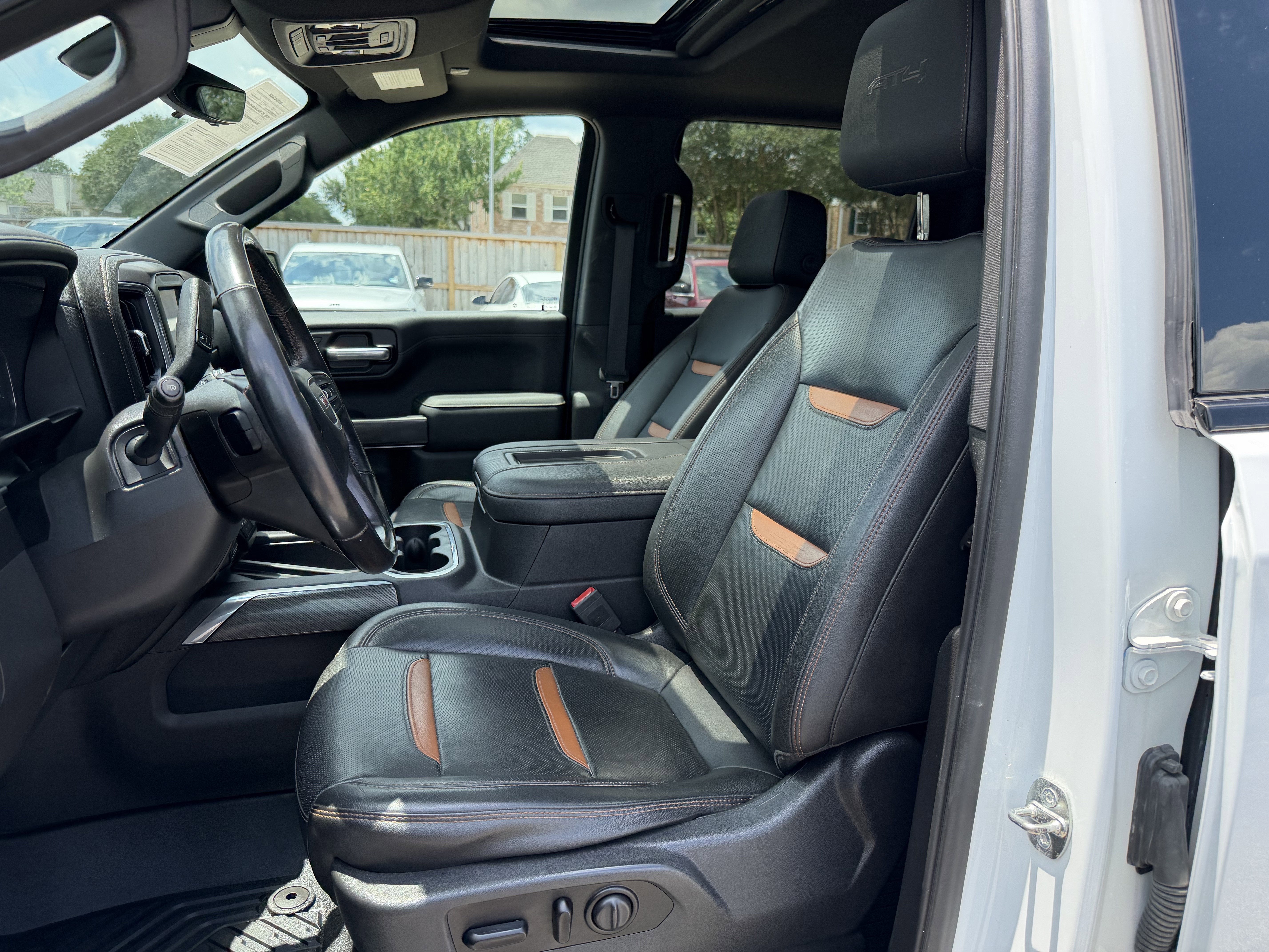 2020 GMC Sierra 1500 4WD Crew Cab Short Box AT4