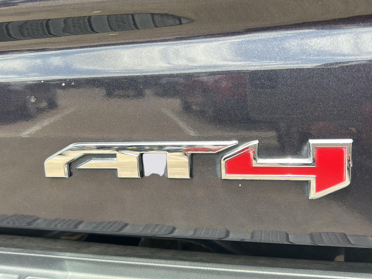 2022 GMC Sierra 1500 AT4