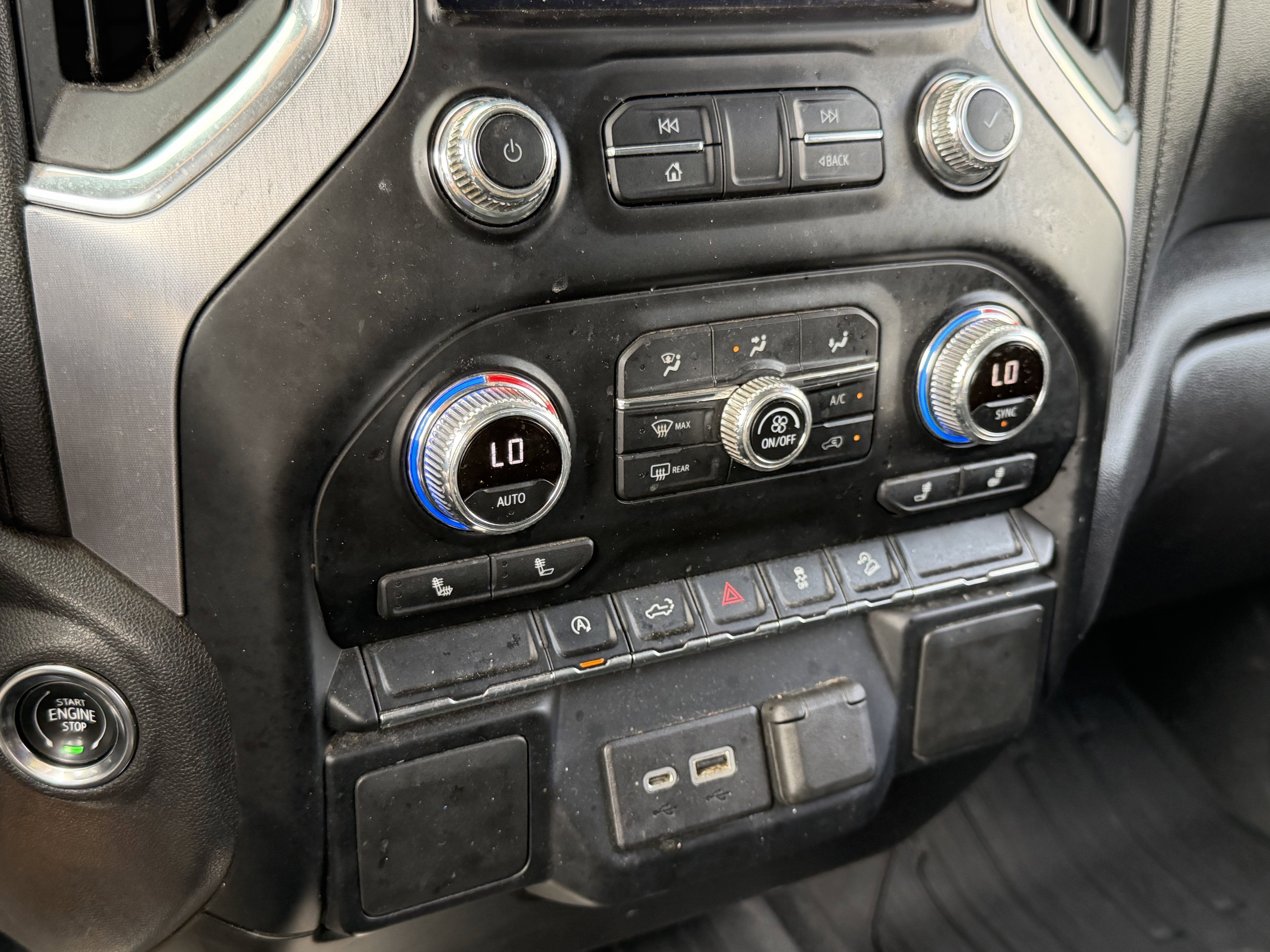 2021 GMC Sierra 1500 4WD Crew Cab Short Box Elevation