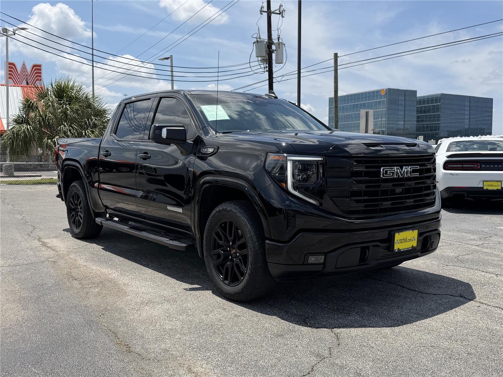 2024 GMC Sierra 1500 4WD Crew Cab Short Box Elevation with 3SB