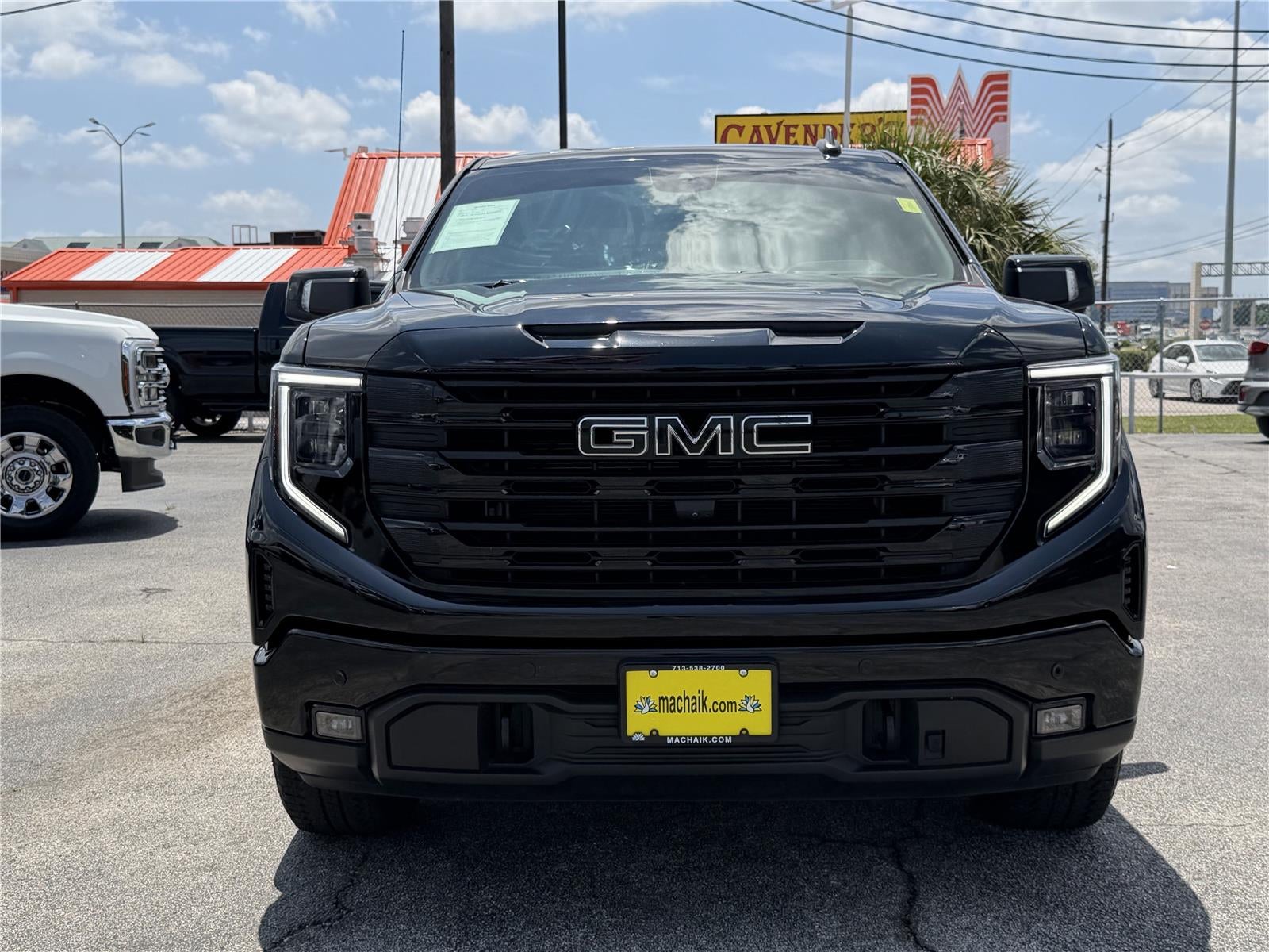 2024 GMC Sierra 1500 4WD Crew Cab Short Box Elevation with 3SB