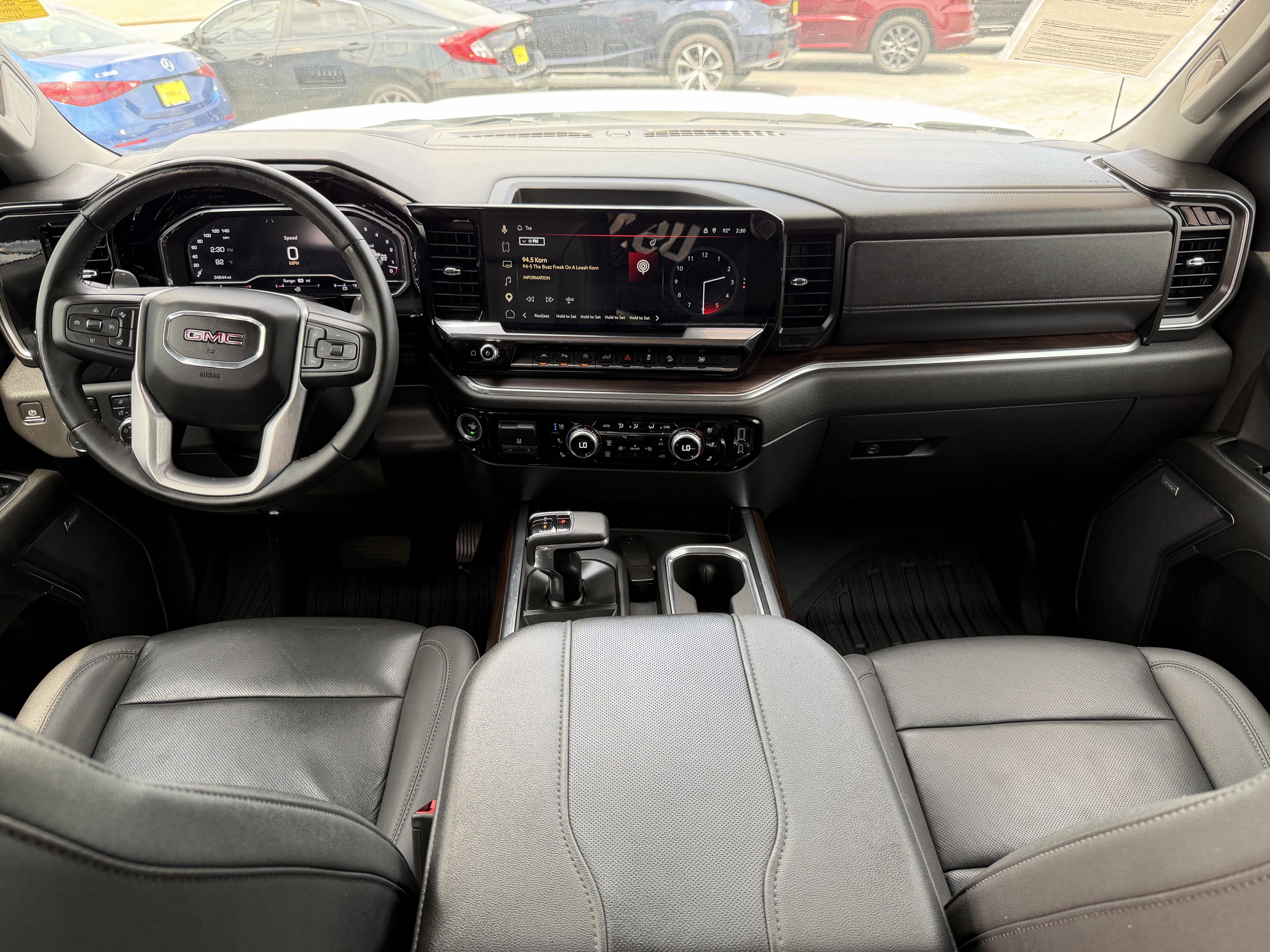 2024 GMC Sierra 1500 4WD Crew Cab Short Box SLT