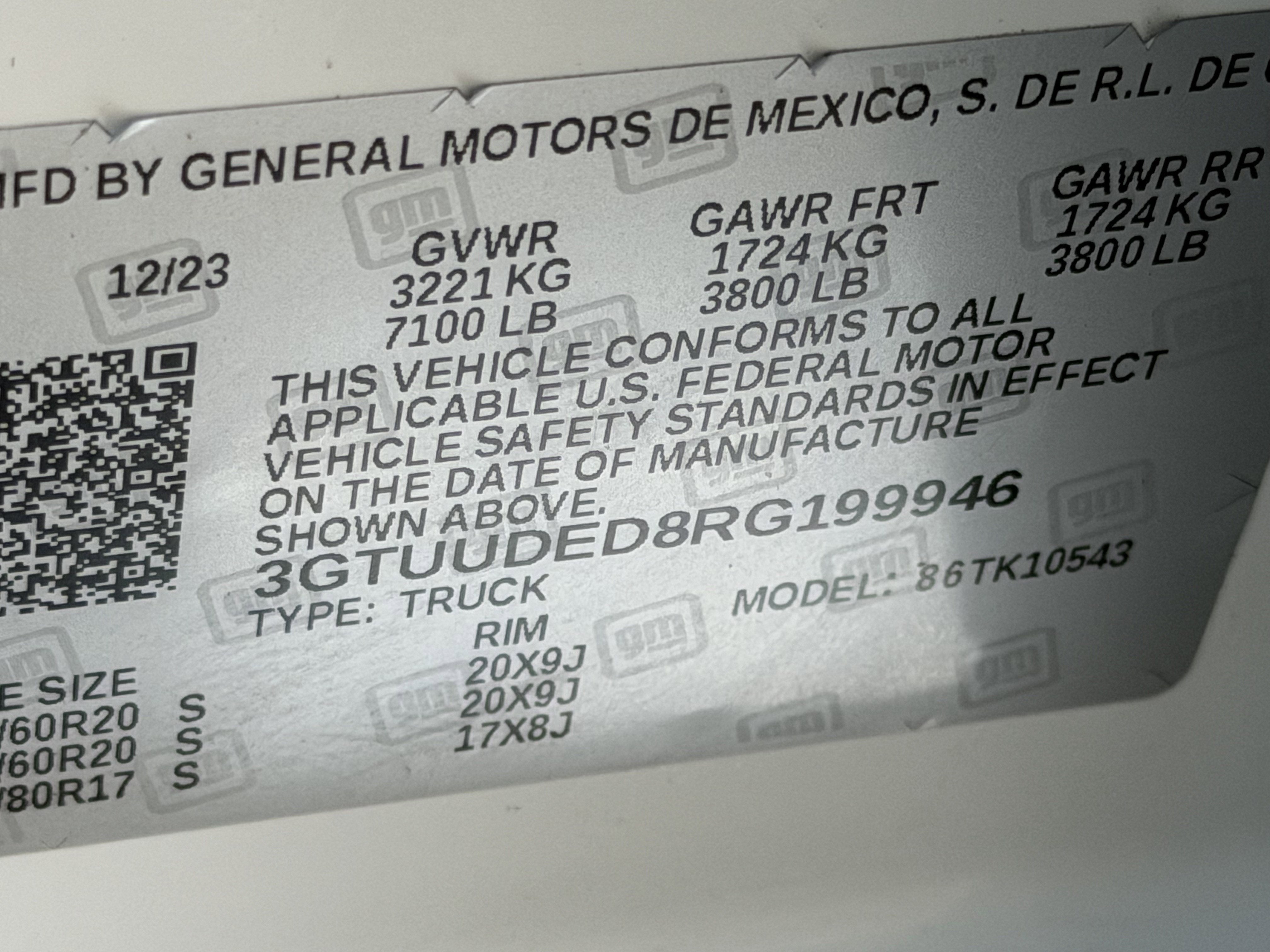 2024 GMC Sierra 1500 4WD Crew Cab Short Box SLT