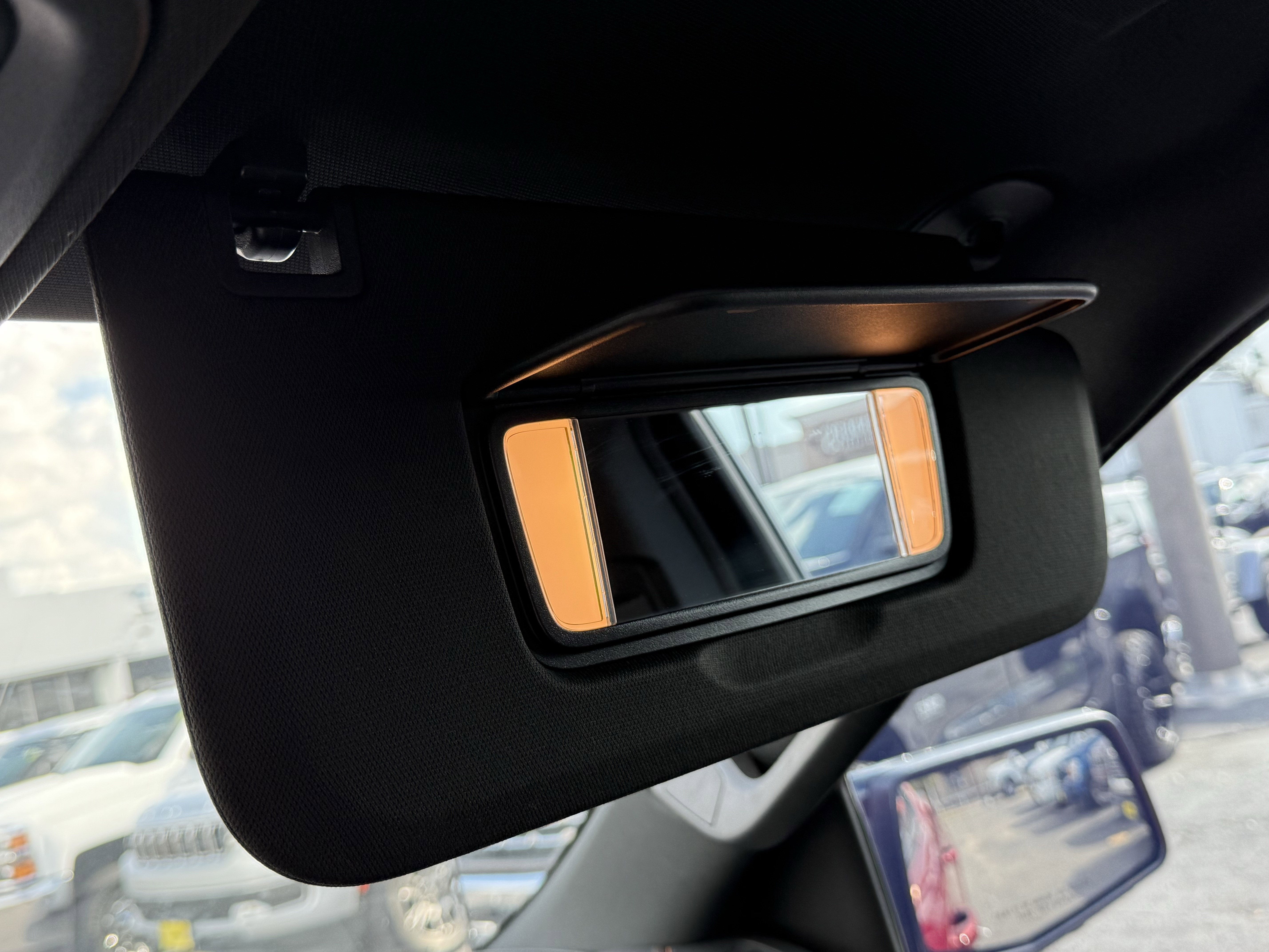 2024 GMC Sierra 1500 4WD Crew Cab Short Box AT4