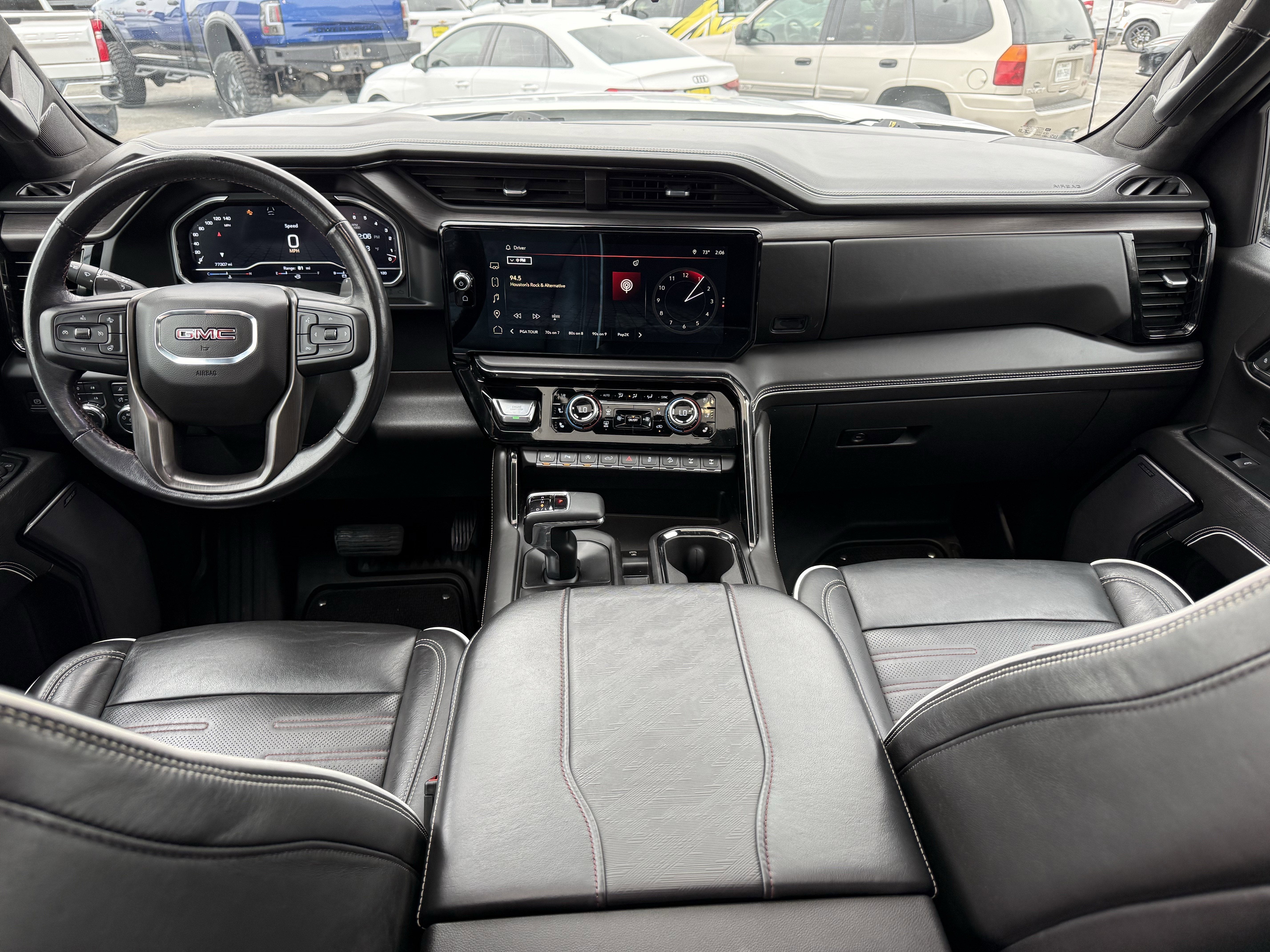 2023 GMC Sierra 1500 4WD Crew Cab Short Box AT4X