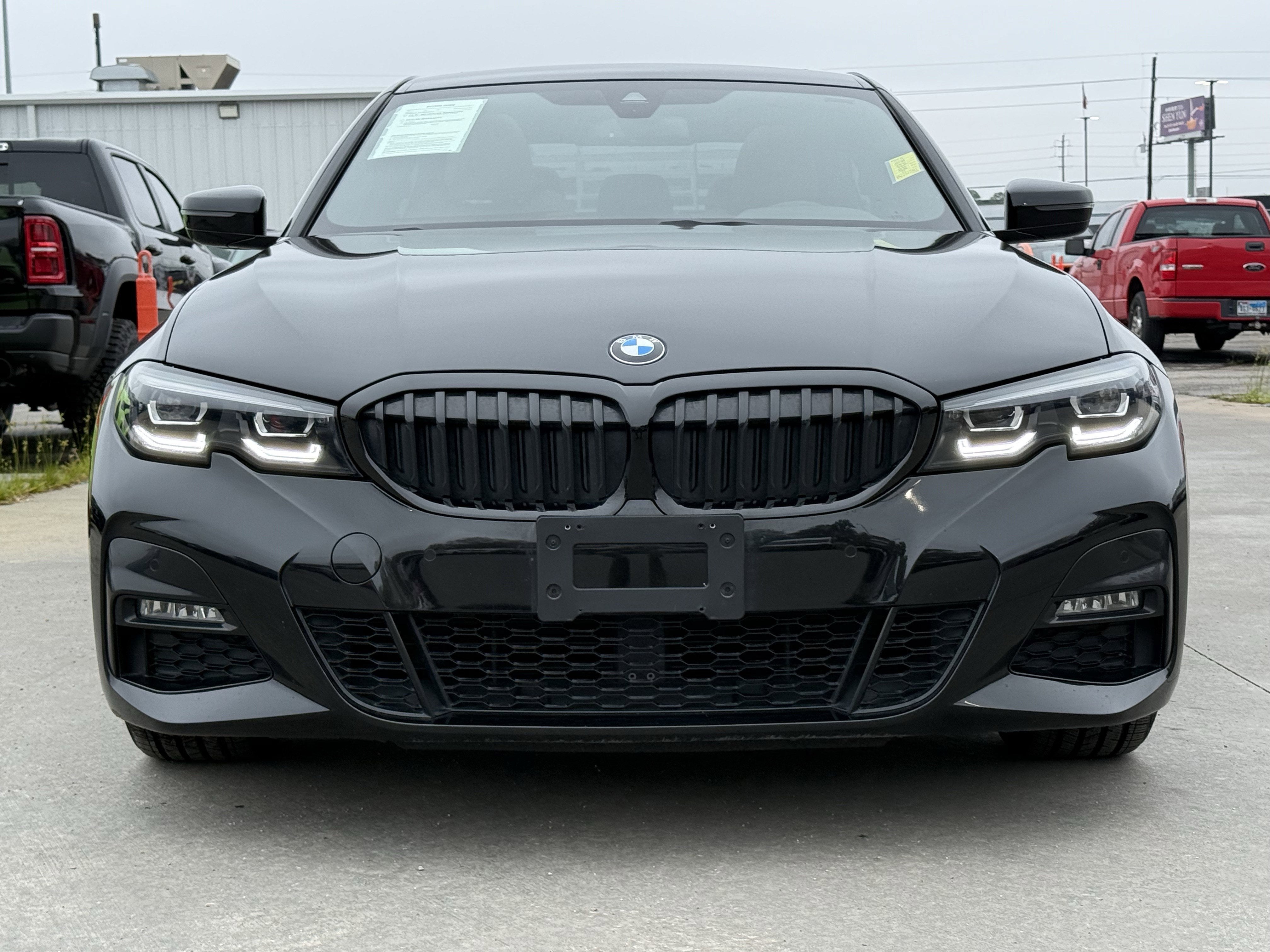 2022 BMW 330i PREMIUM 2.0T RWD LUXURY SEDAN