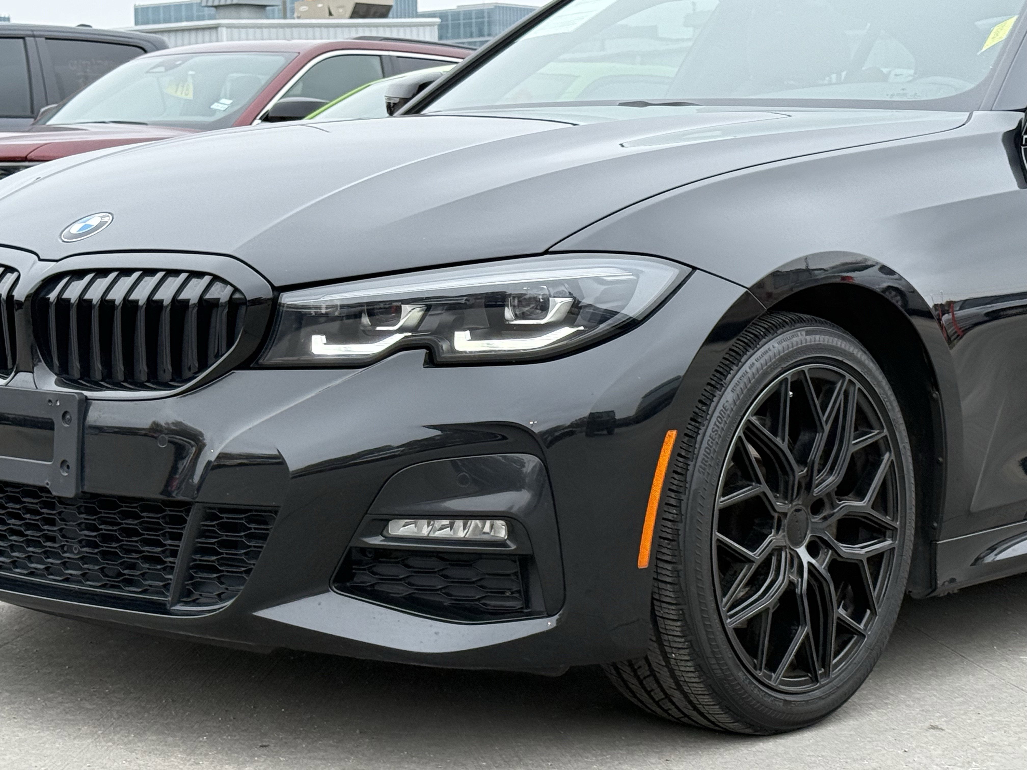 2022 BMW 330i PREMIUM 2.0T RWD LUXURY SEDAN